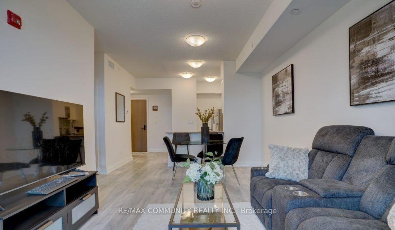 Photo 13 of Unit 305, 9700 Ninth Line, Markham, Greensborough — HOMEH