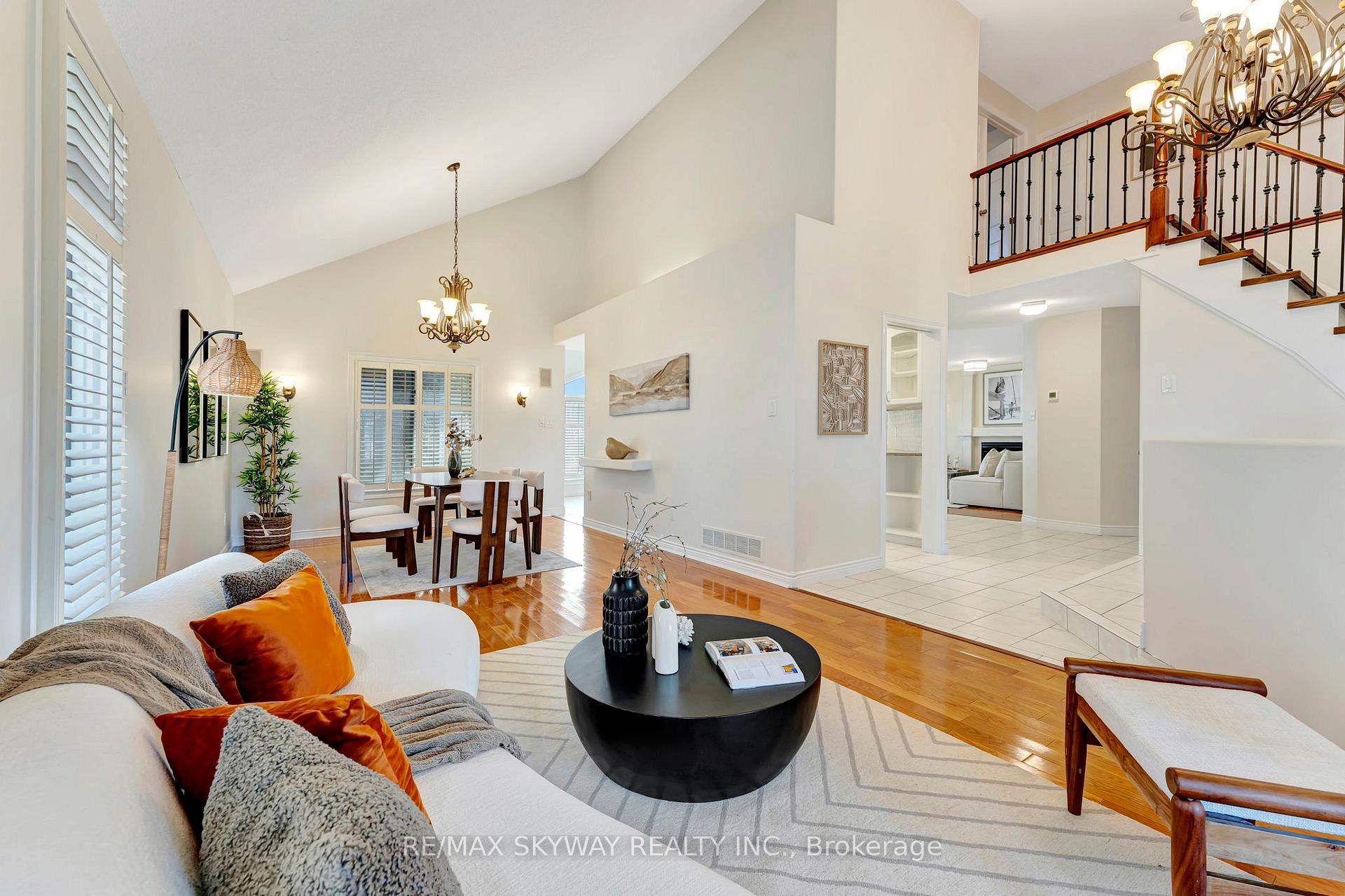 Photo 9 of 84 Gatestone Drive, Hamilton, Stoney Creek Mountain — HOMEH