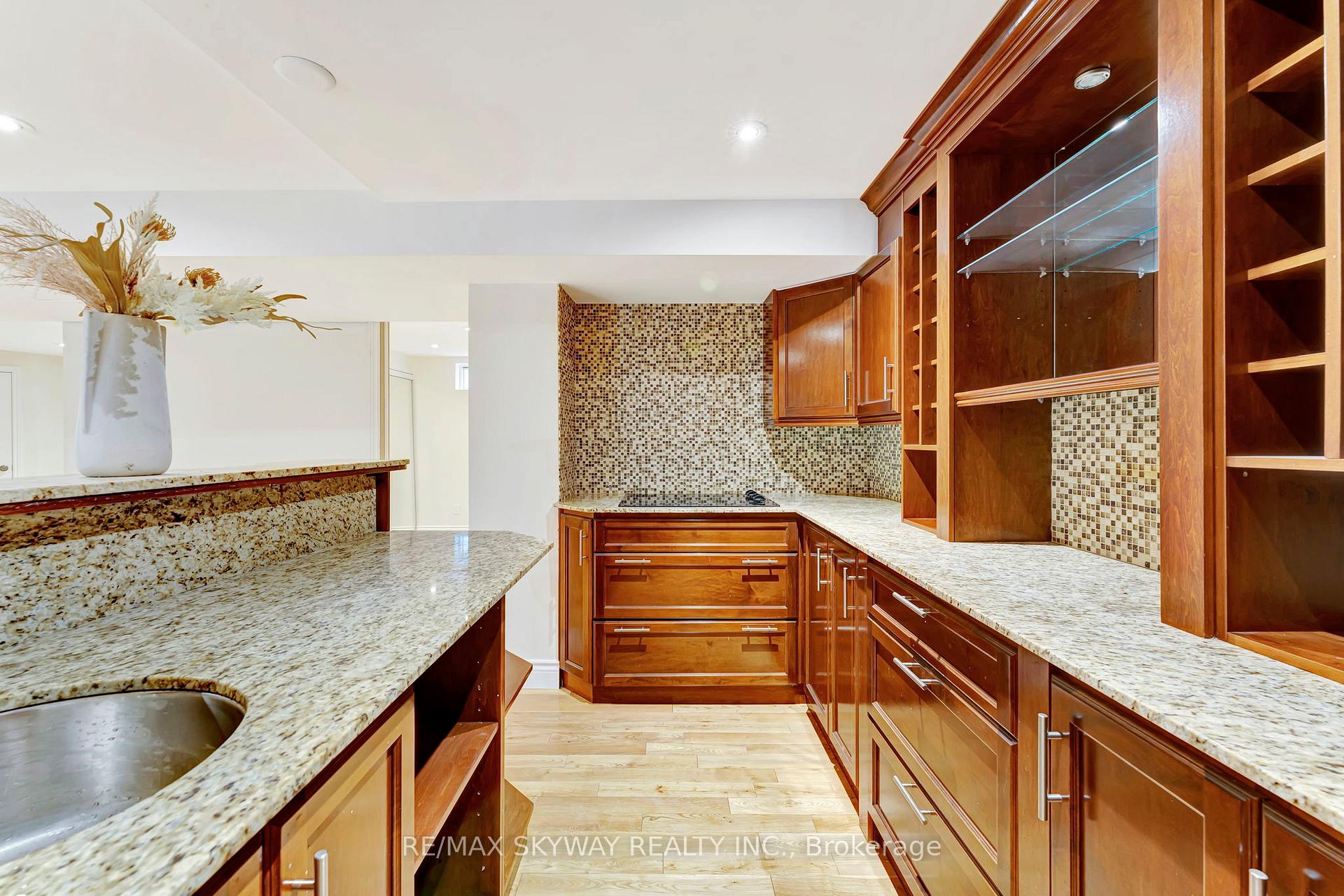 Photo 30 of 84 Gatestone Drive, Hamilton, Stoney Creek Mountain — HOMEH