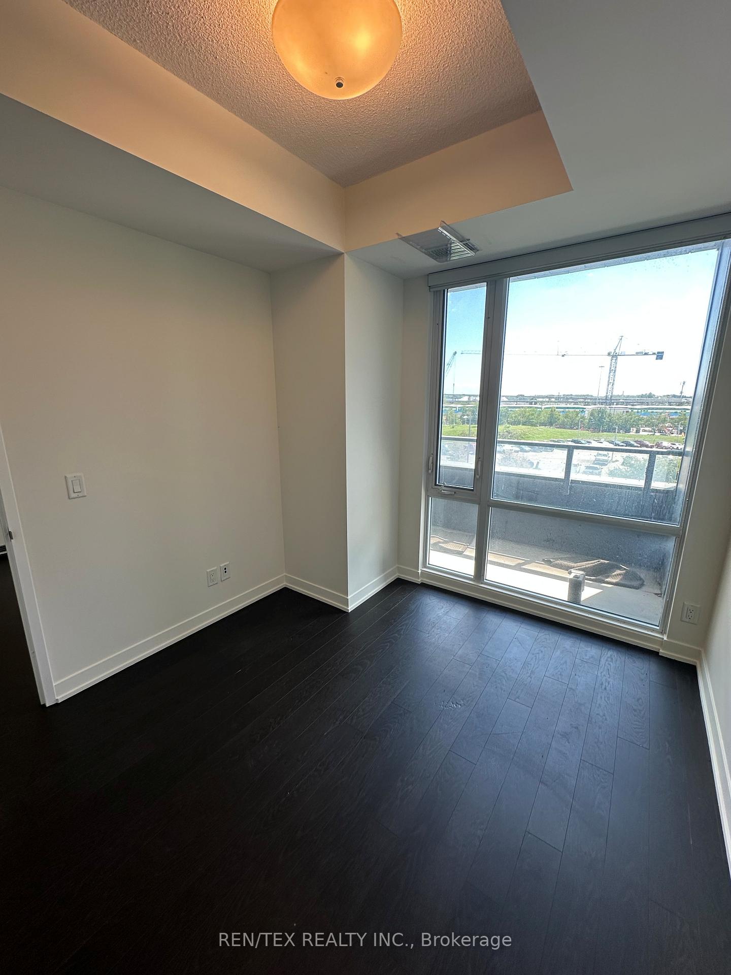 Photo 9 of Unit S307, 120 Bayview Avenue, Toronto, Waterfront Communities — HOMEH