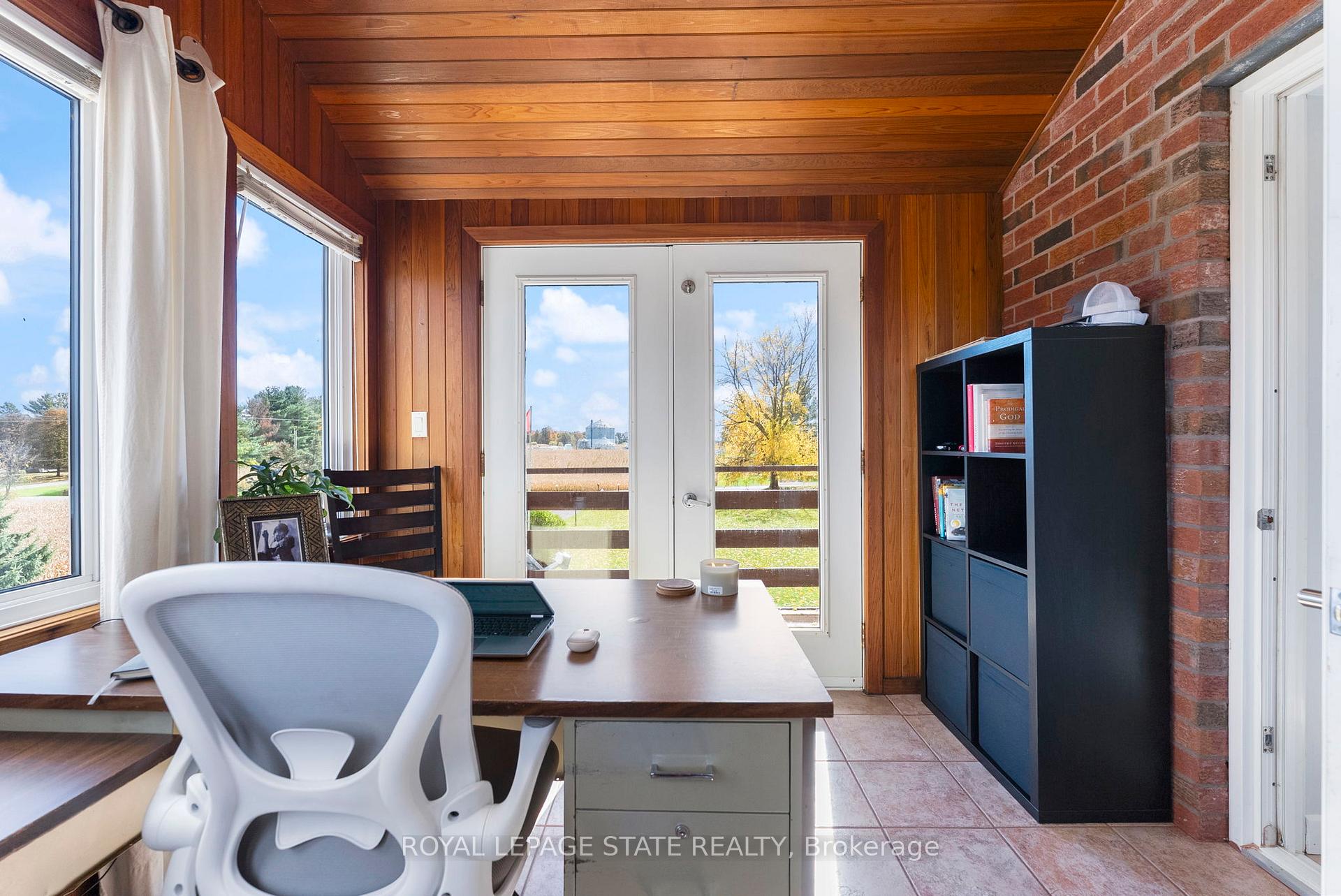 Photo 18 of 2329 Powerline Road W, Hamilton, Rural Ancaster — HOMEH