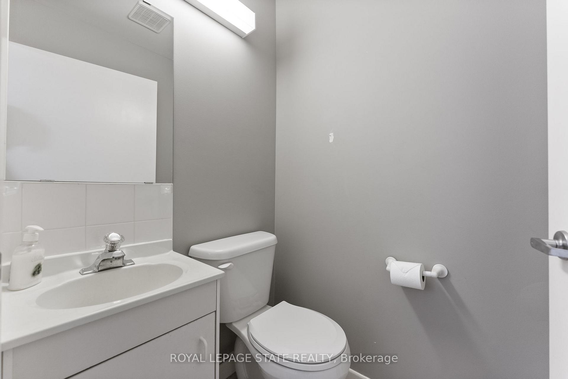 Photo 33 of 2329 Powerline Road W, Hamilton, Rural Ancaster — HOMEH