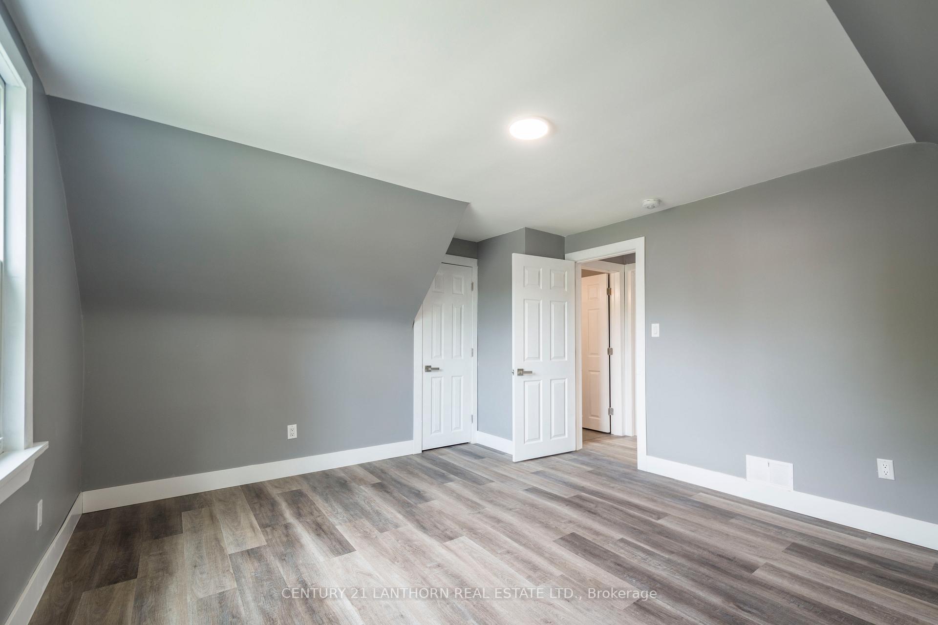 Photo 13 of 66 Crestview Avenue, Belleville, Belleville Ward — HOMEH