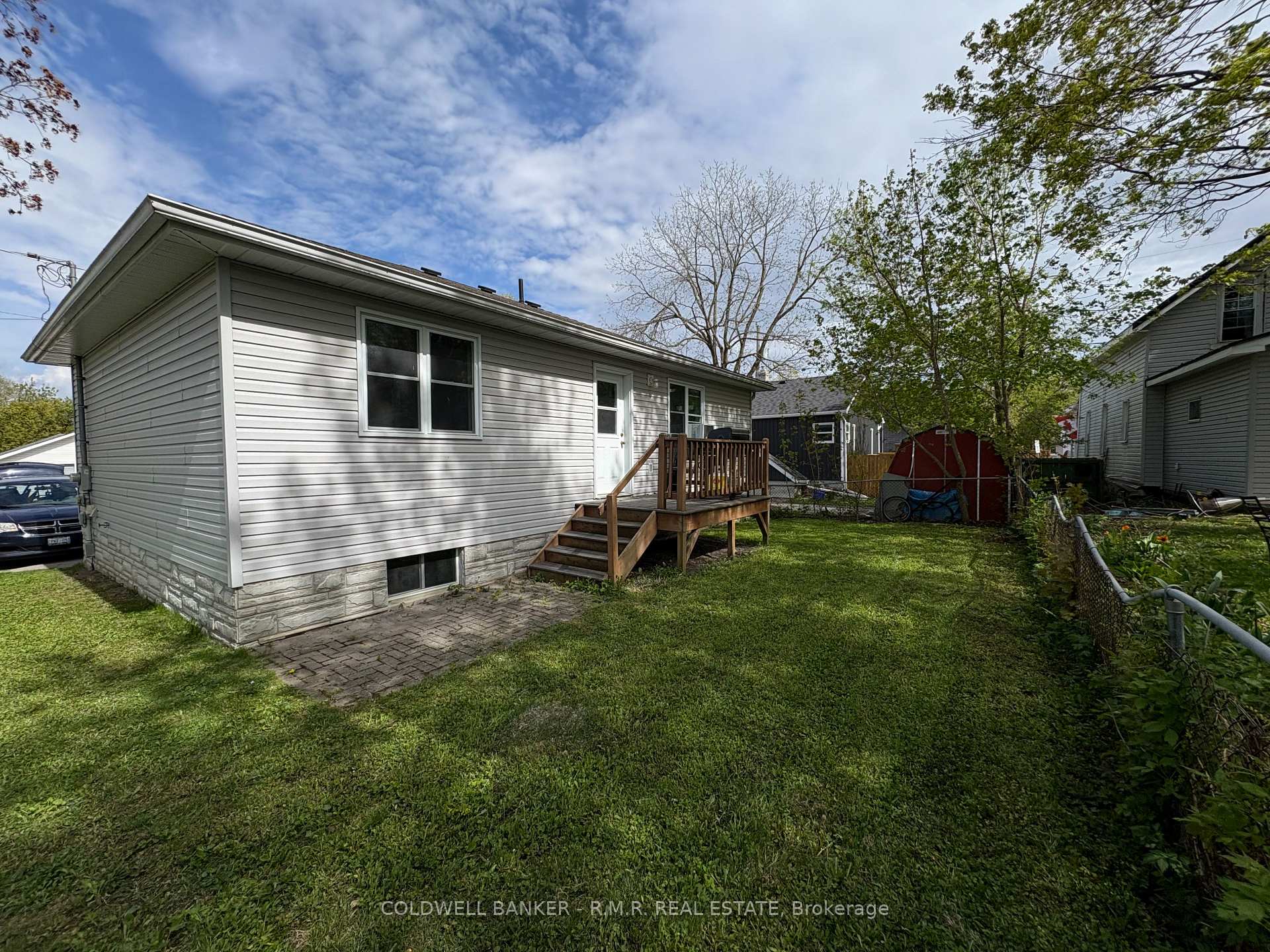 Photo 10 of 33 Douglas Street, Orillia — HOMEH