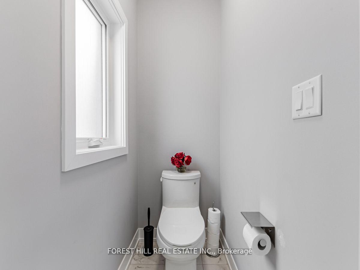 Photo 41 of 6 Yvette Street, Whitby, Rural Whitby — HOMEH