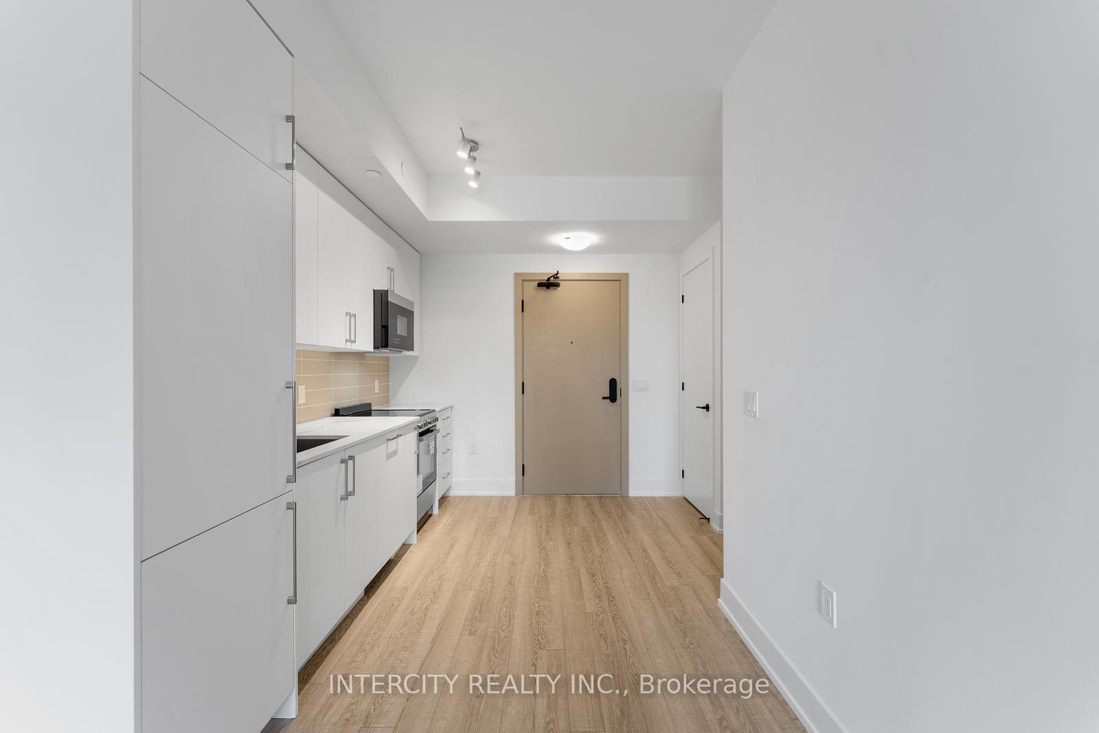 Photo 8 of Unit 332, 2075 King Road, King, King City — HOMEH