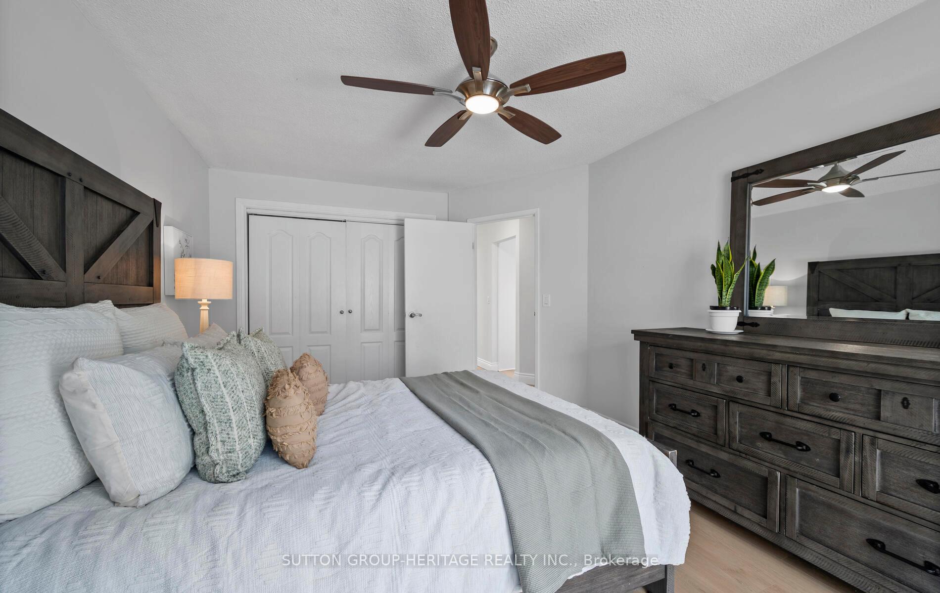 Photo 17 of 194 Seneca Avenue, Oshawa, Samac — HOMEH