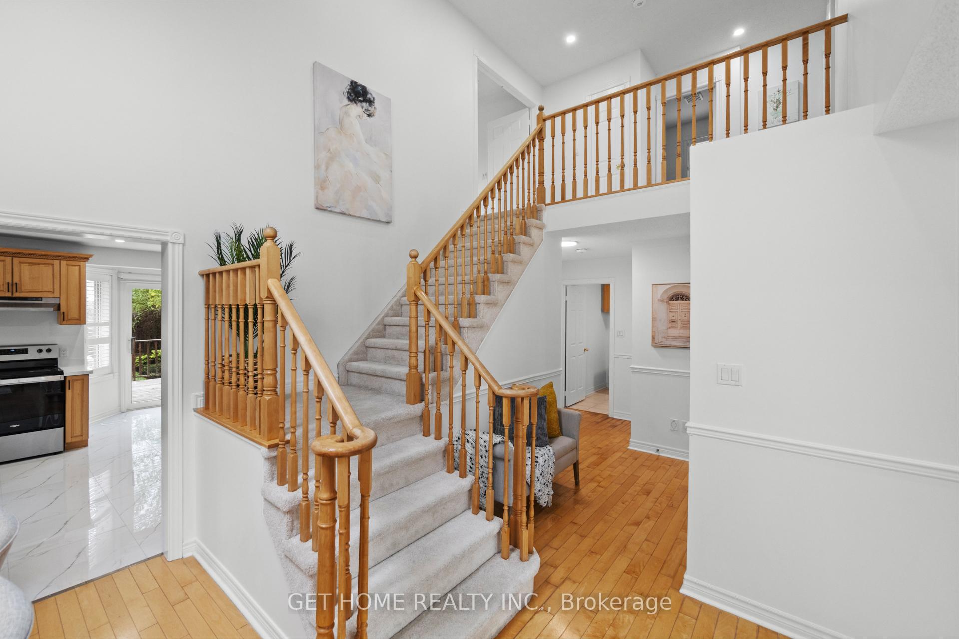 Photo 13 of 48 Niagara Drive, Oshawa, Samac — HOMEH