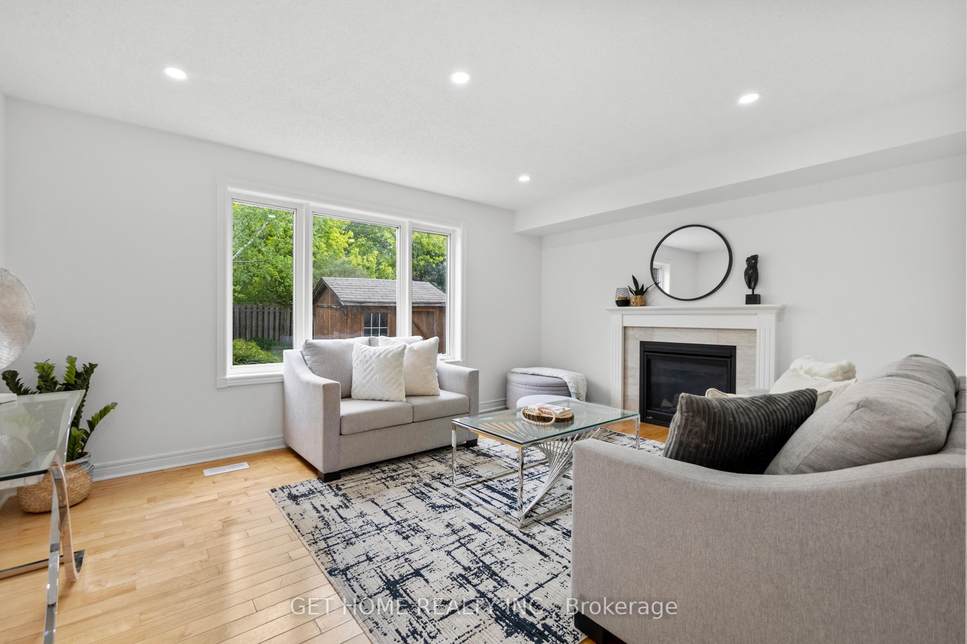 Photo 15 of 48 Niagara Drive, Oshawa, Samac — HOMEH