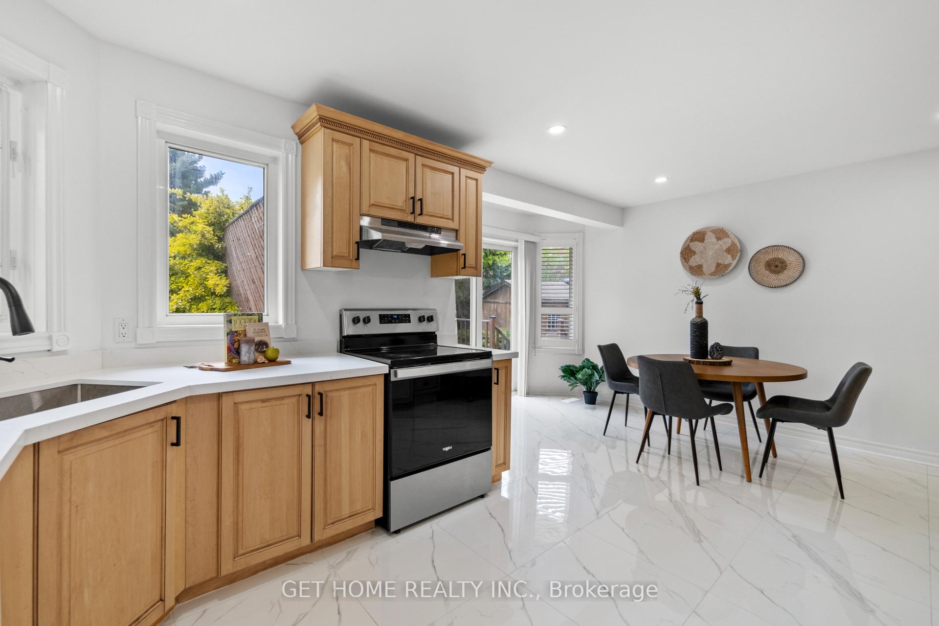 Photo 19 of 48 Niagara Drive, Oshawa, Samac — HOMEH