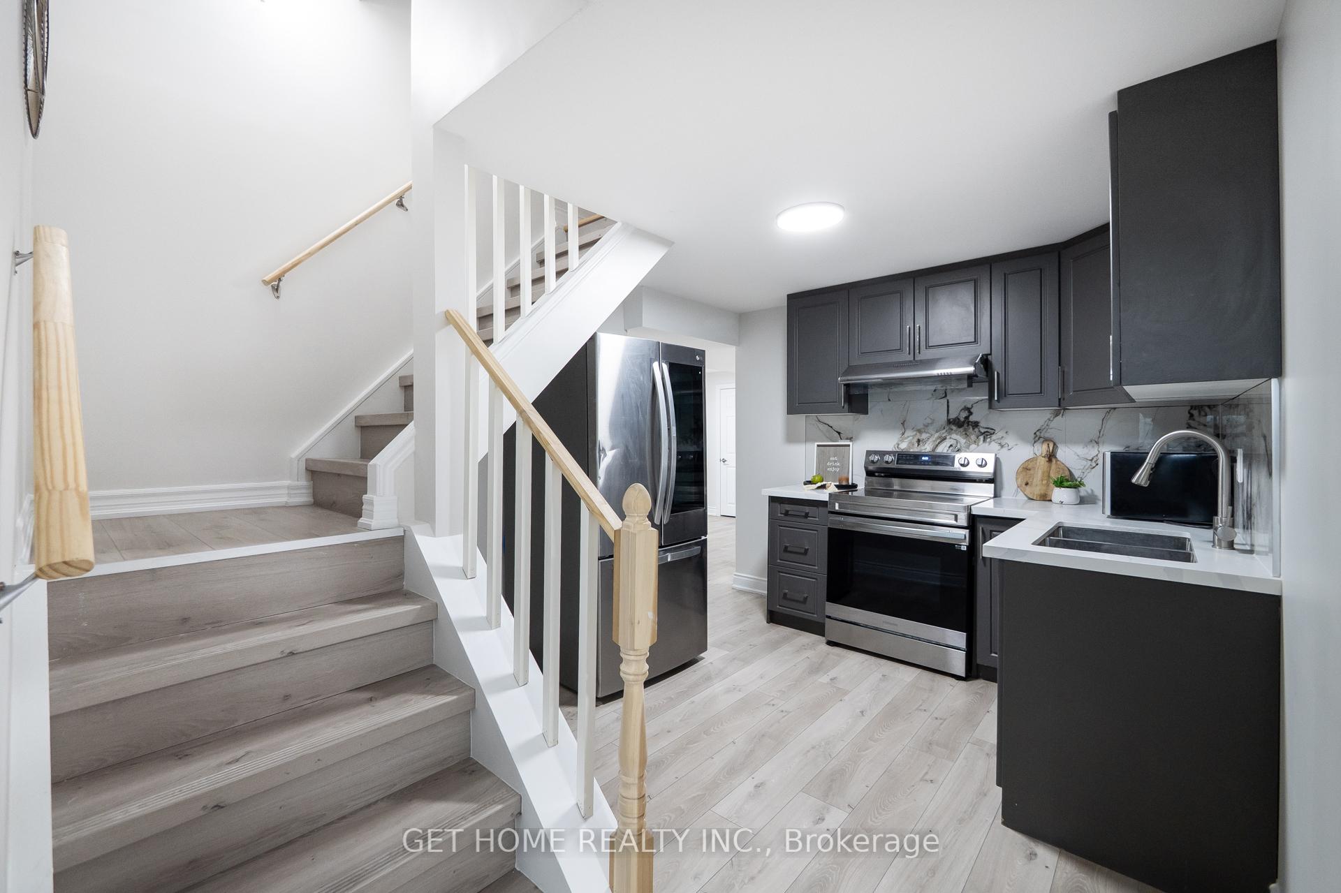 Photo 37 of 48 Niagara Drive, Oshawa, Samac — HOMEH