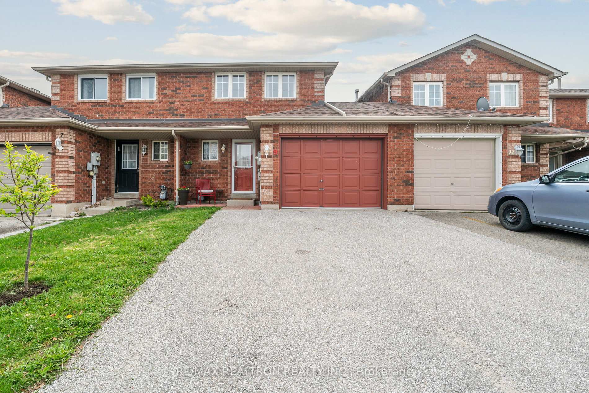 Photo 7 of 9 Epsom Road, Barrie, Georgian Drive — HOMEH