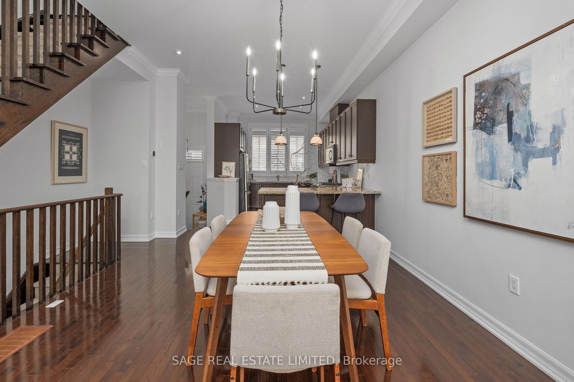 Photo 4 of 5 Tompkins Mews, Toronto, The Beaches — HOMEH