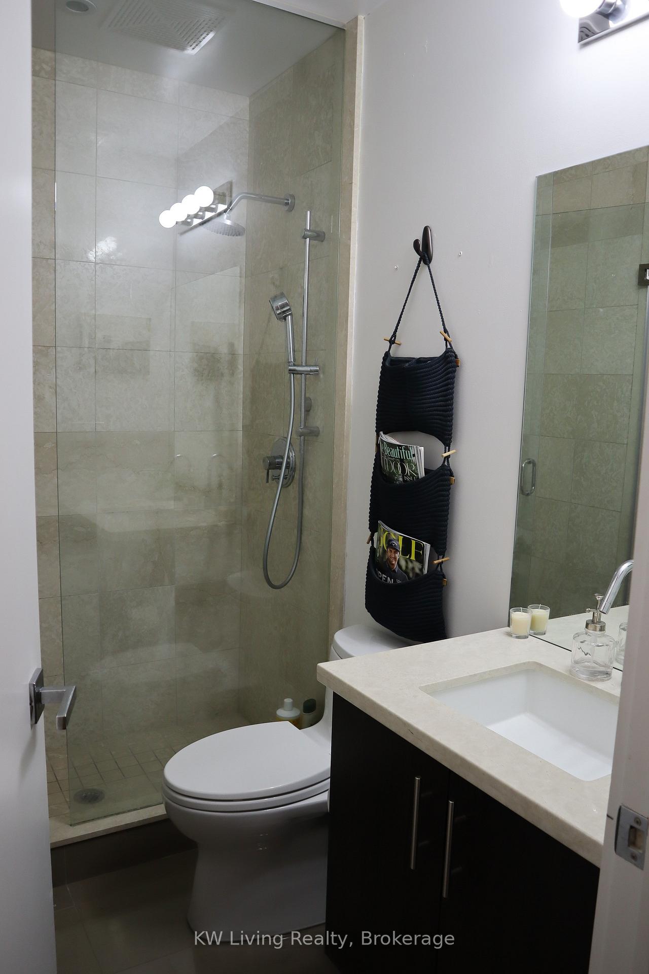 Photo 4 of Unit 622, 29 Queens Quay E, Toronto, Waterfront Communities — HOMEH