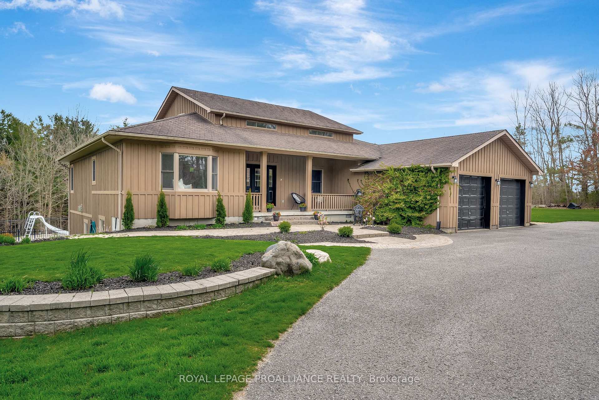 Photo 6 of 8857 Racetrack Road, Hamilton Township, Rural Hamilton — HOMEH