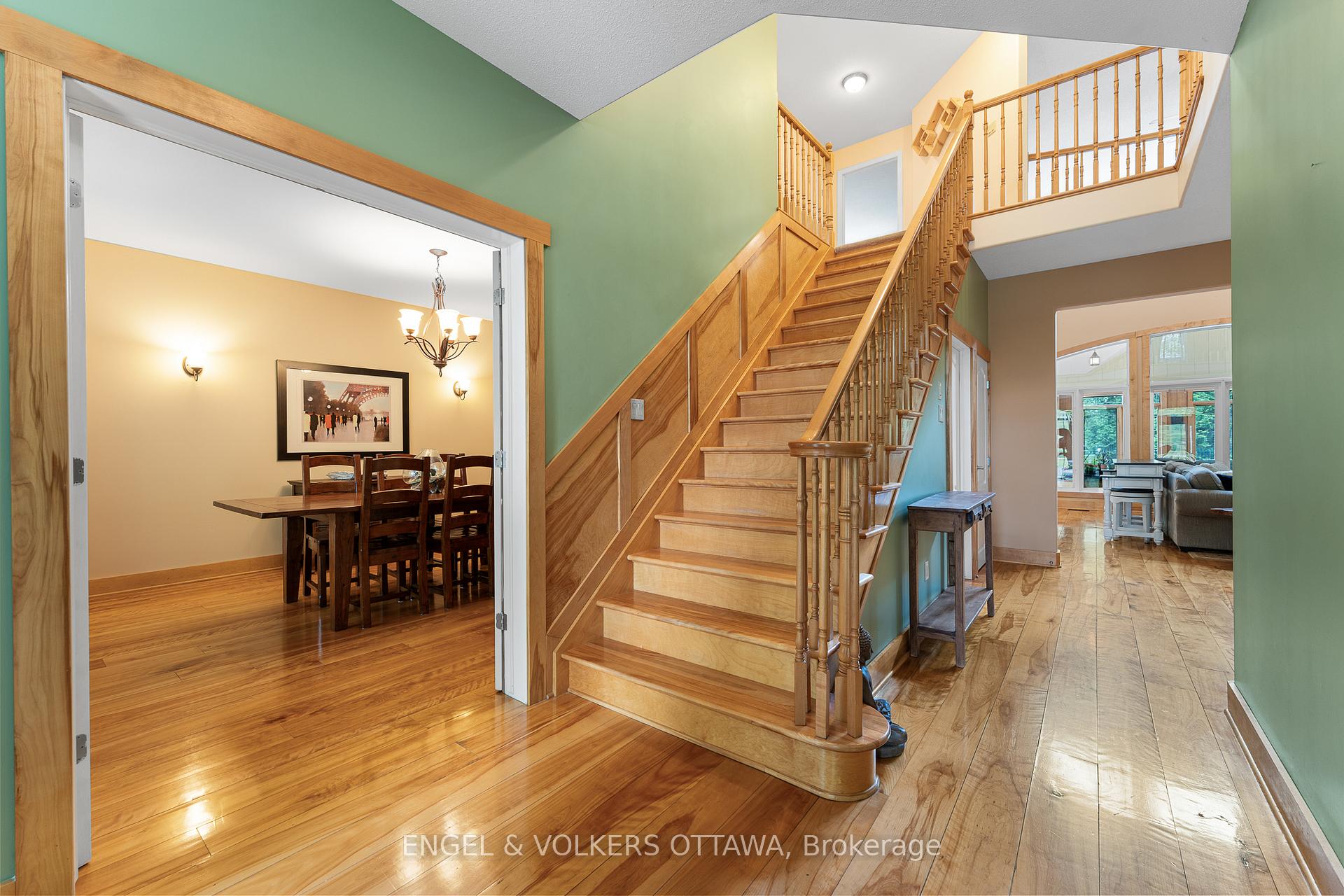 Photo 13 of 5 Carlisle Circle, Ottawa, Remainder of Stittsville & Area — HOMEH