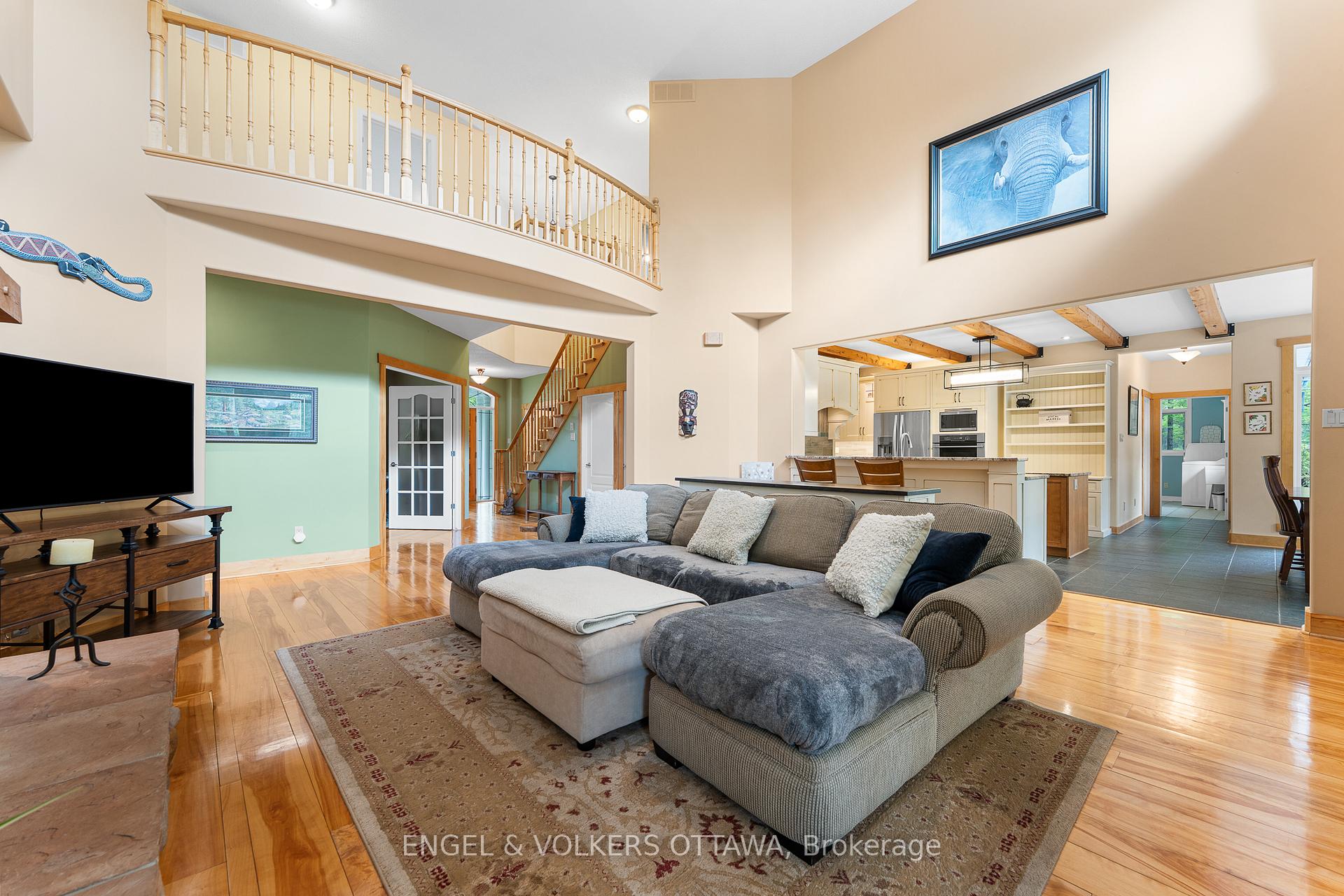 Photo 12 of 5 Carlisle Circle, Ottawa, Remainder of Stittsville & Area — HOMEH