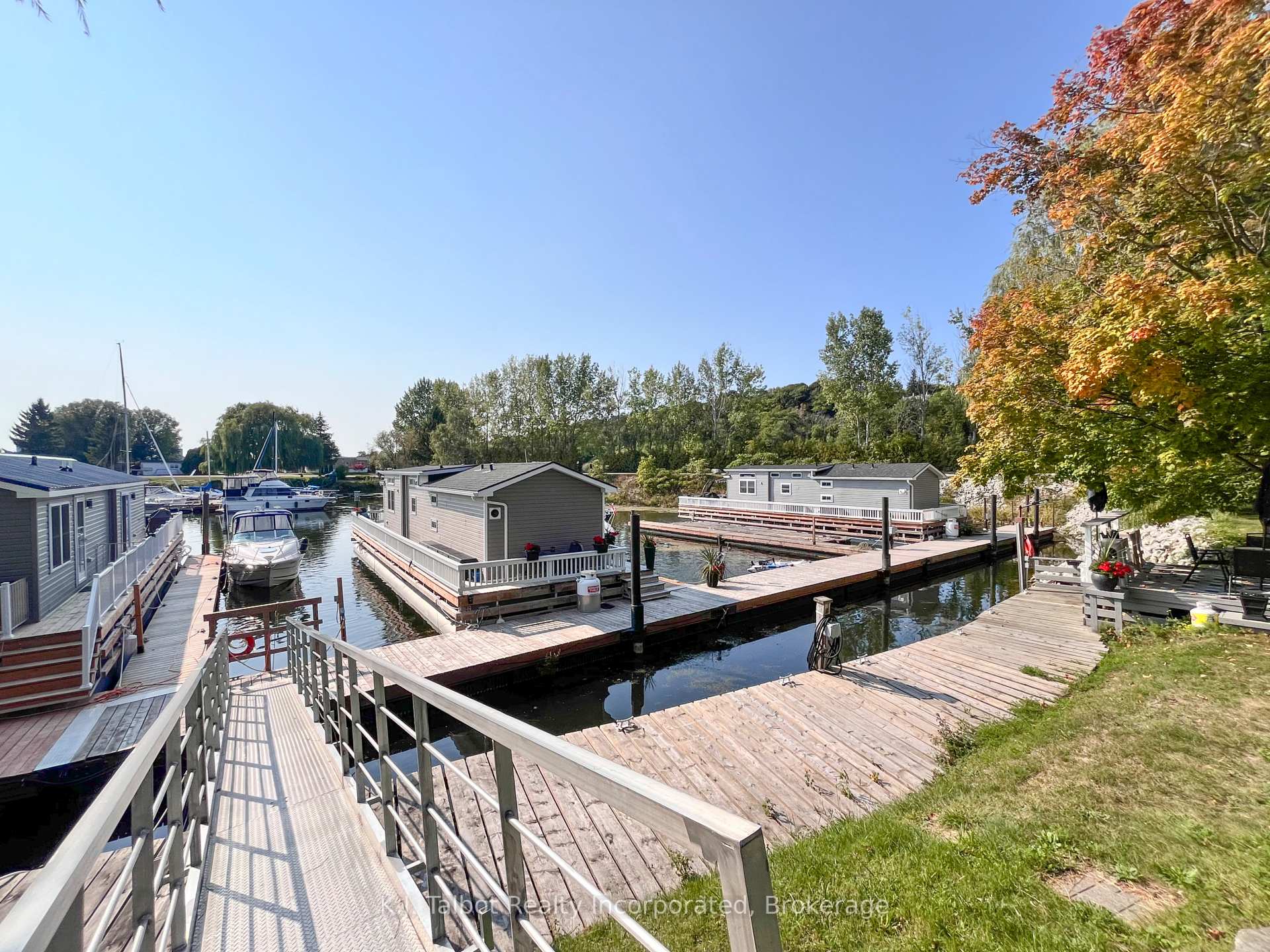 Photo 36 of 100 North Harbour Road W, Goderich, Goderich Town — HOMEH