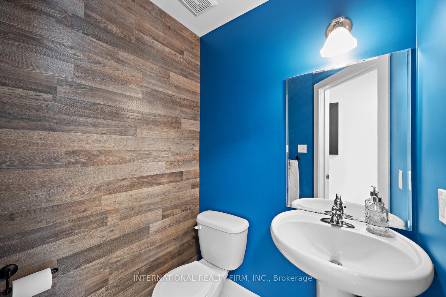 Photo 3 of 79 Westover Drive, Clarington, Bowmanville — HOMEH