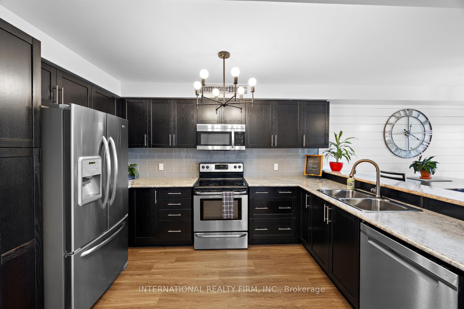 Photo 10 of 79 Westover Drive, Clarington, Bowmanville — HOMEH
