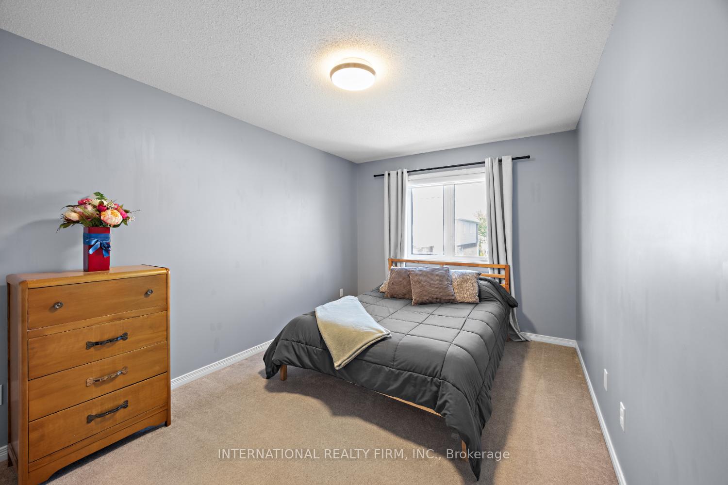 Photo 14 of 79 Westover Drive, Clarington, Bowmanville — HOMEH