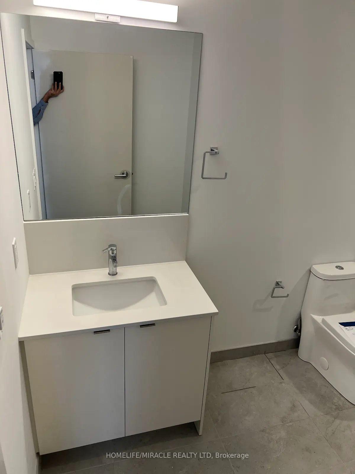 Photo 13 of Unit 1105, 1606 Charles Street, Whitby, Port Whitby — HOMEH