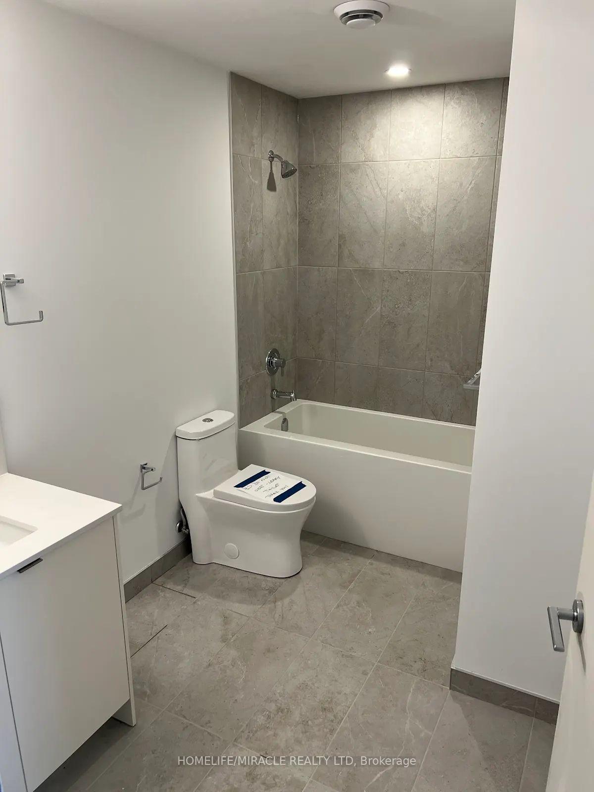 Photo 5 of Unit 1105, 1606 Charles Street, Whitby, Port Whitby — HOMEH