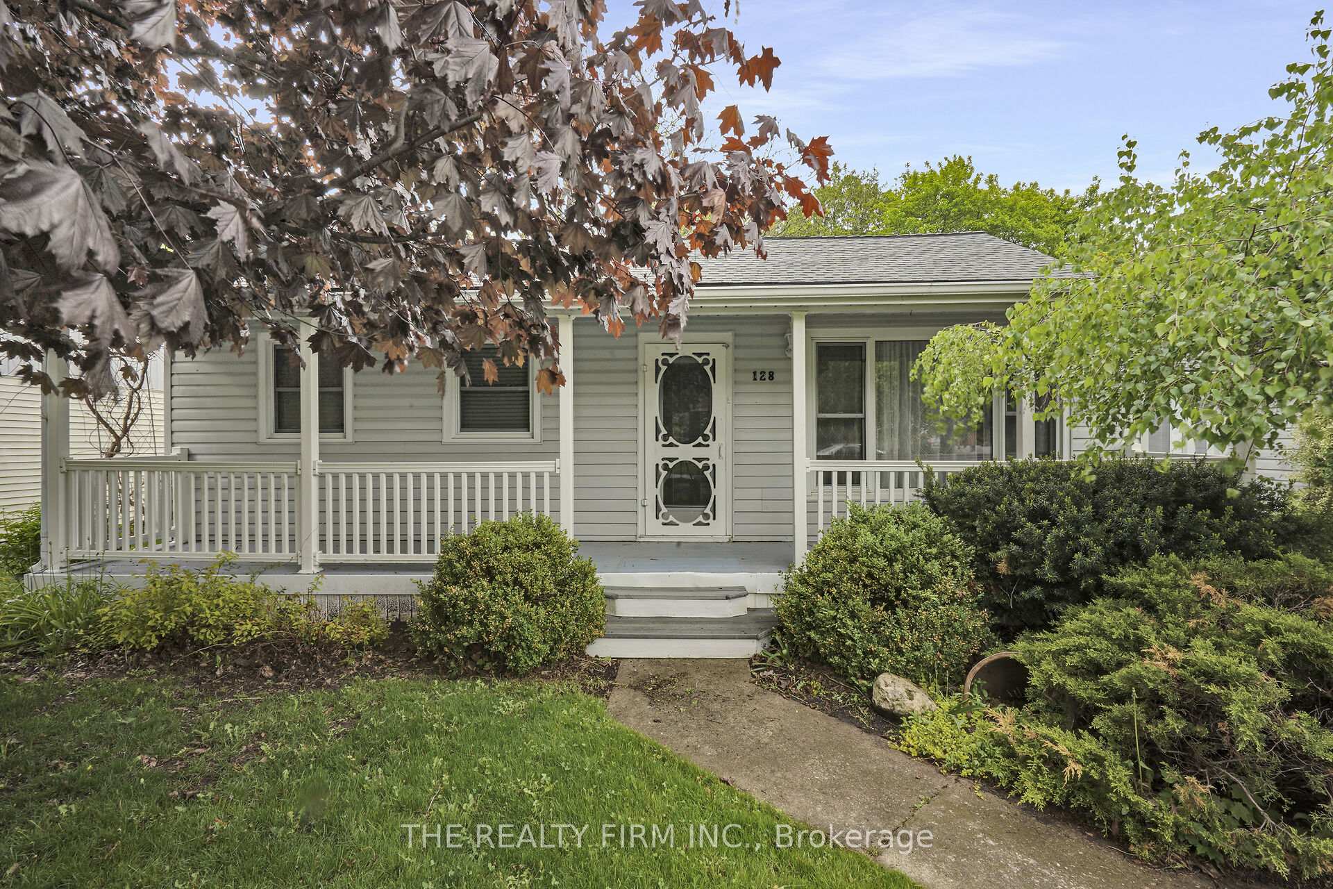 Photo 4 of 128 Queen Street, Thames Centre, Dorchester — HOMEH