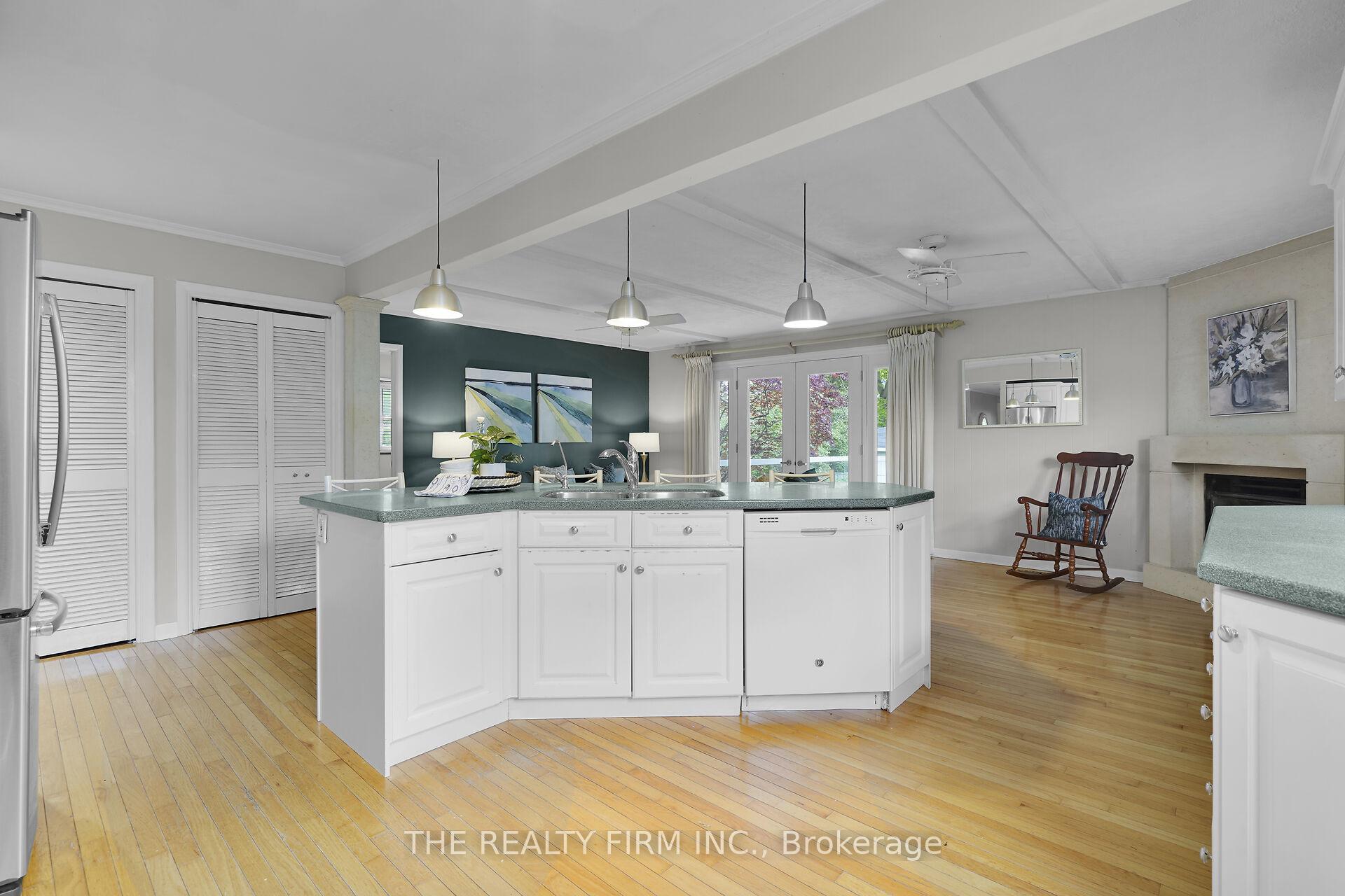 Photo 12 of 128 Queen Street, Thames Centre, Dorchester — HOMEH