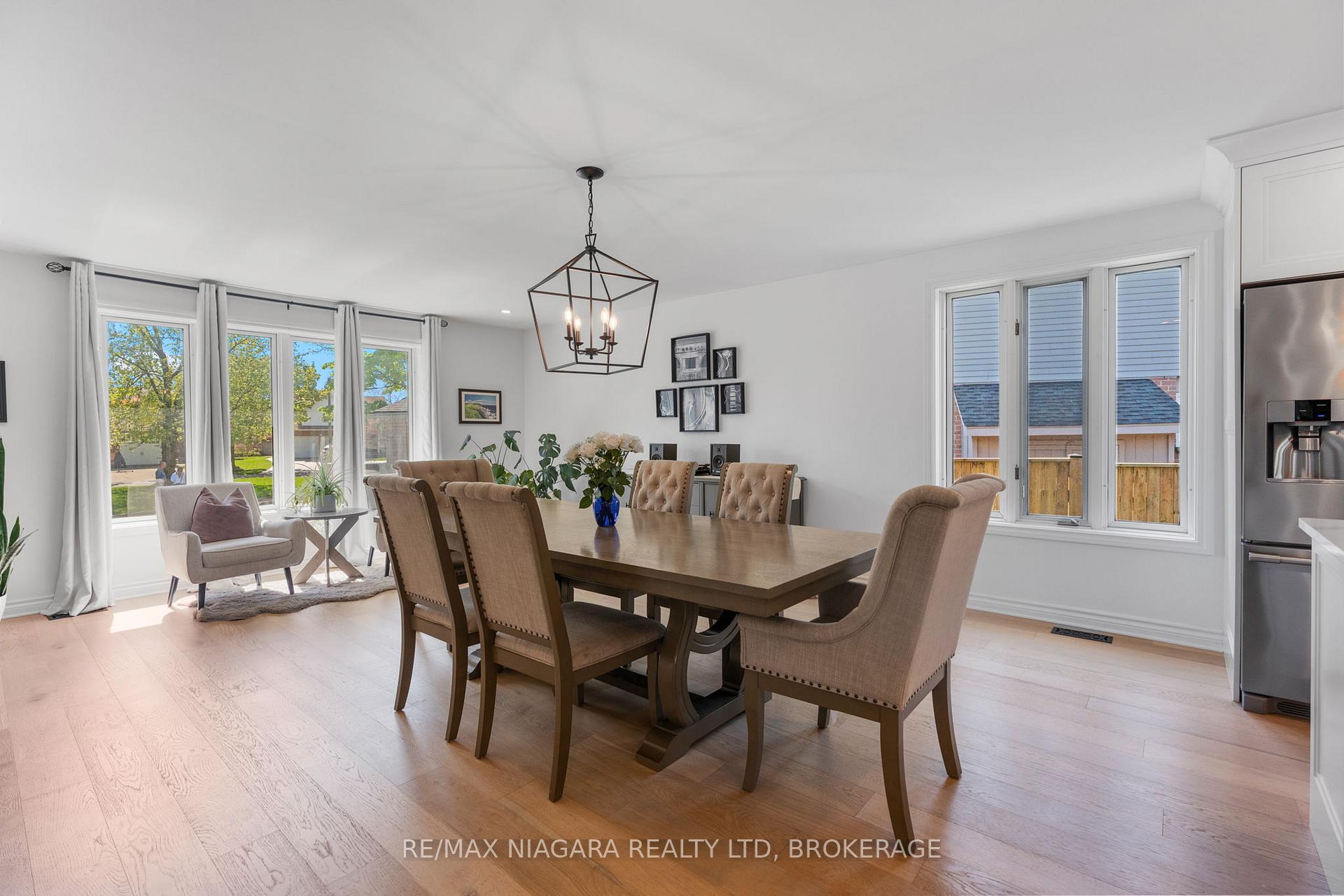 Photo 14 of 14 Walters Court, St. Catharines, Grapeview — HOMEH