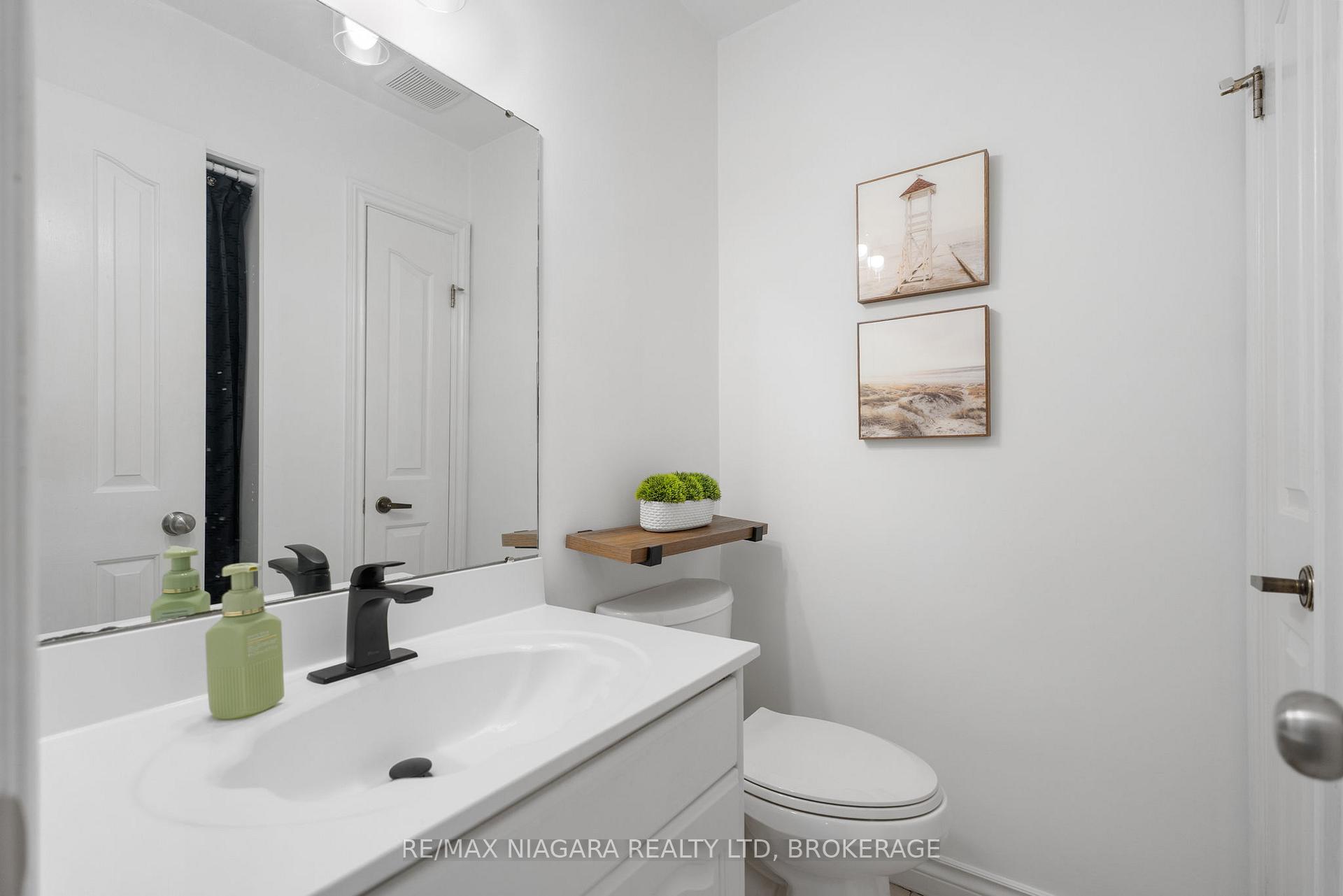 Photo 30 of 14 Walters Court, St. Catharines, Grapeview — HOMEH