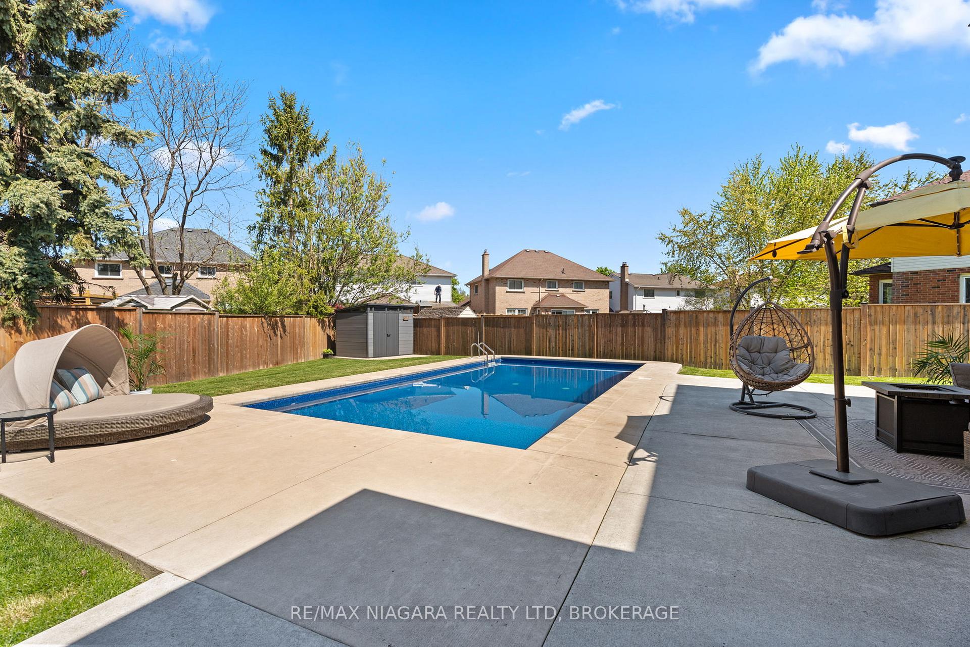 Photo 39 of 14 Walters Court, St. Catharines, Grapeview — HOMEH