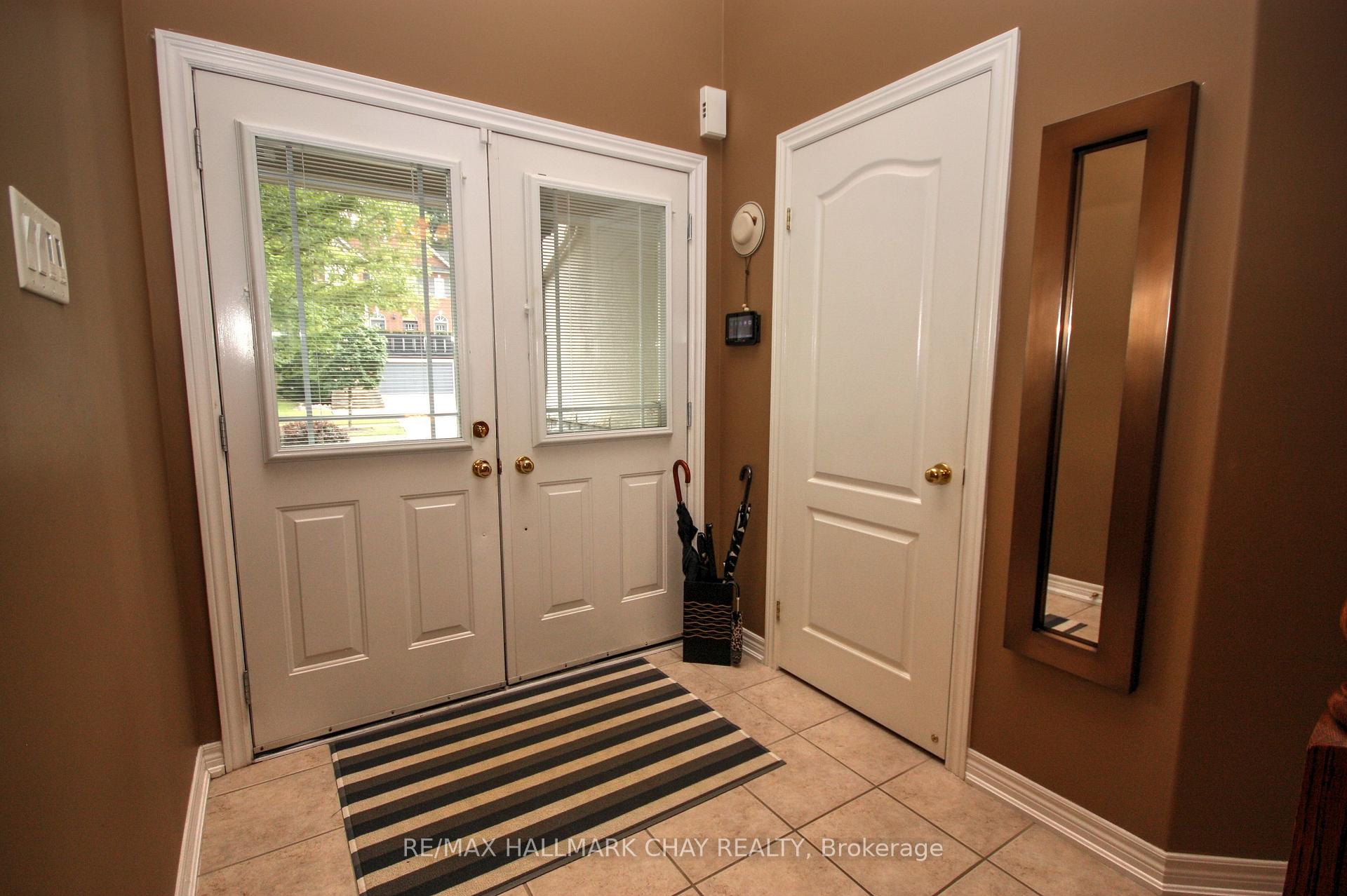 Photo 20 of 71 Cumming Drive, Barrie, Ardagh — HOMEH