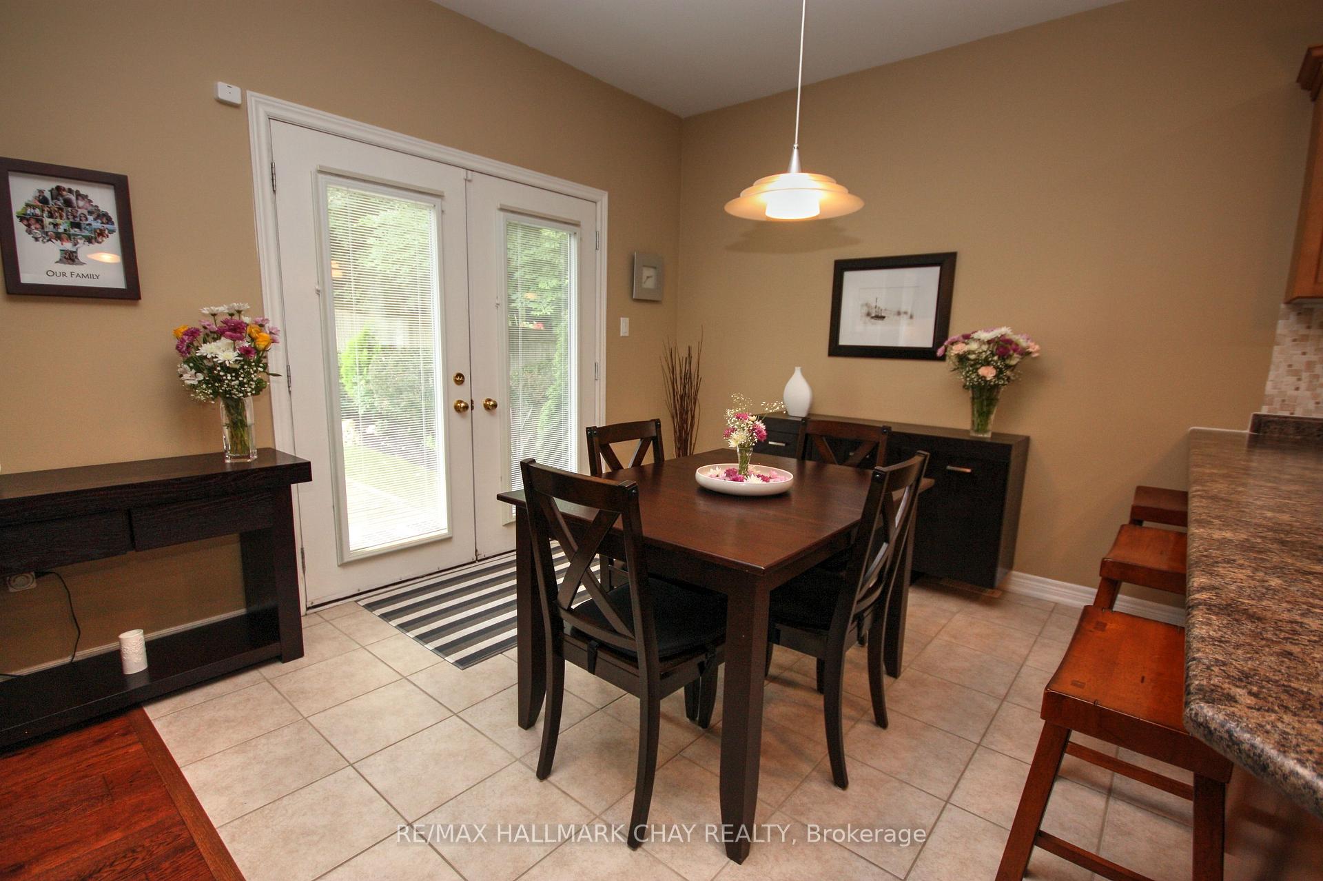 Photo 16 of 71 Cumming Drive, Barrie, Ardagh — HOMEH