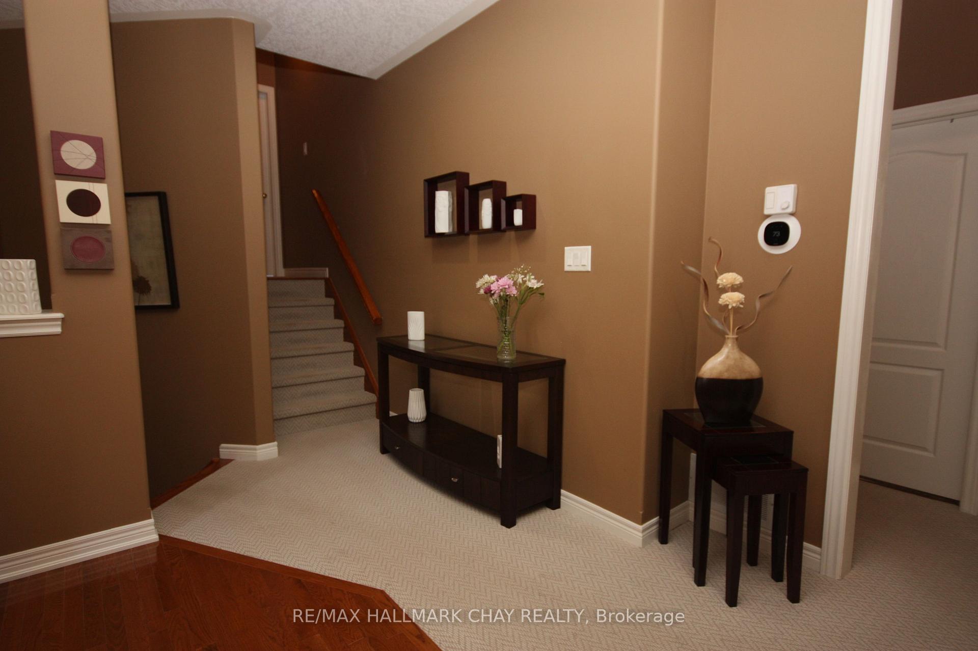 Photo 32 of 71 Cumming Drive, Barrie, Ardagh — HOMEH