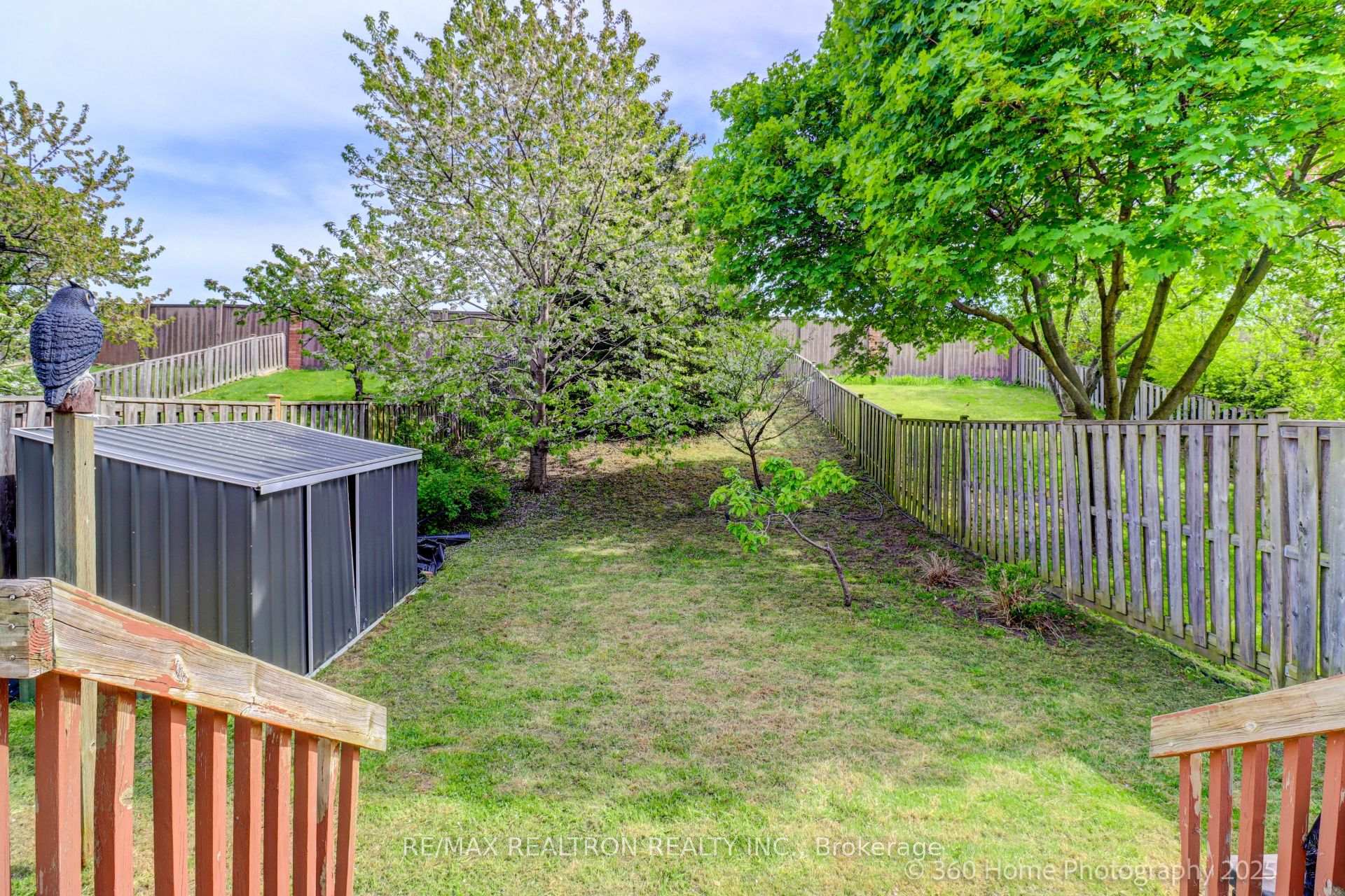 Photo 10 of 252 Charlton Avenue, Vaughan, Brownridge — HOMEH
