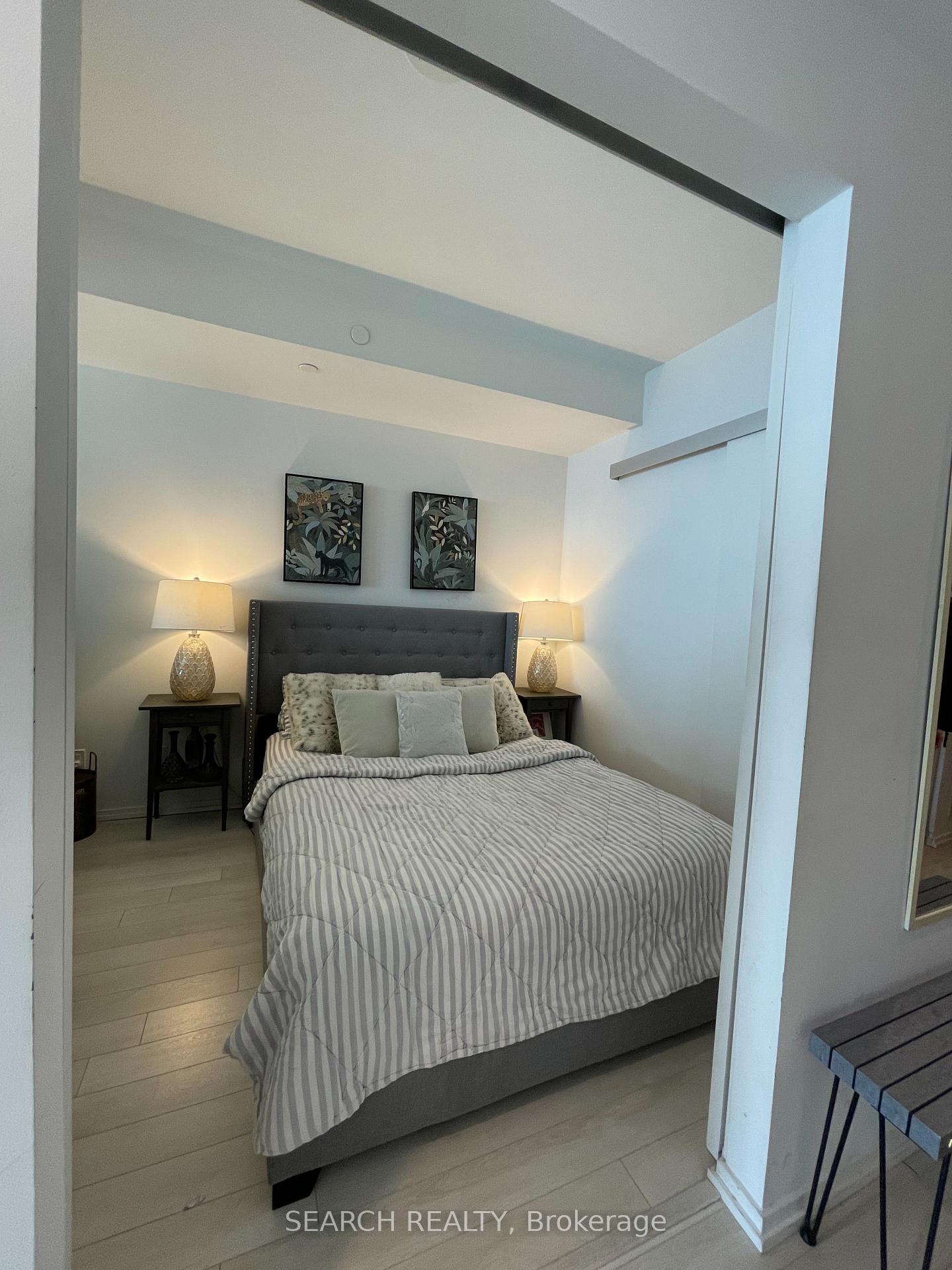 Photo 11 of Unit 5211, 197 Yonge Street, Toronto, Church-Yonge Corridor — HOMEH