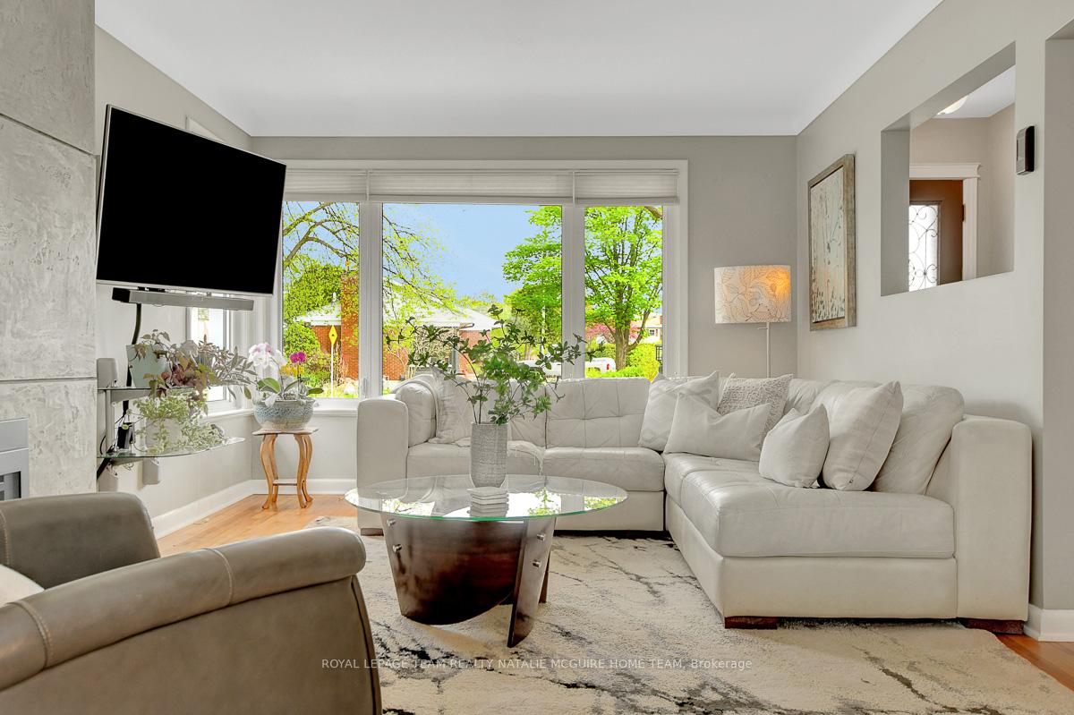 Photo 5 of 1102 Bedbrooke Street, Ottawa, Bel Air Park — HOMEH