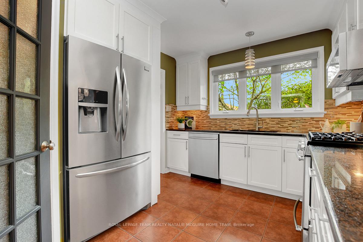 Photo 12 of 1102 Bedbrooke Street, Ottawa, Bel Air Park — HOMEH