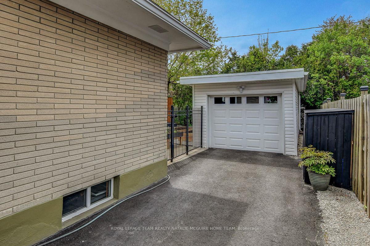 Photo 37 of 1102 Bedbrooke Street, Ottawa, Bel Air Park — HOMEH