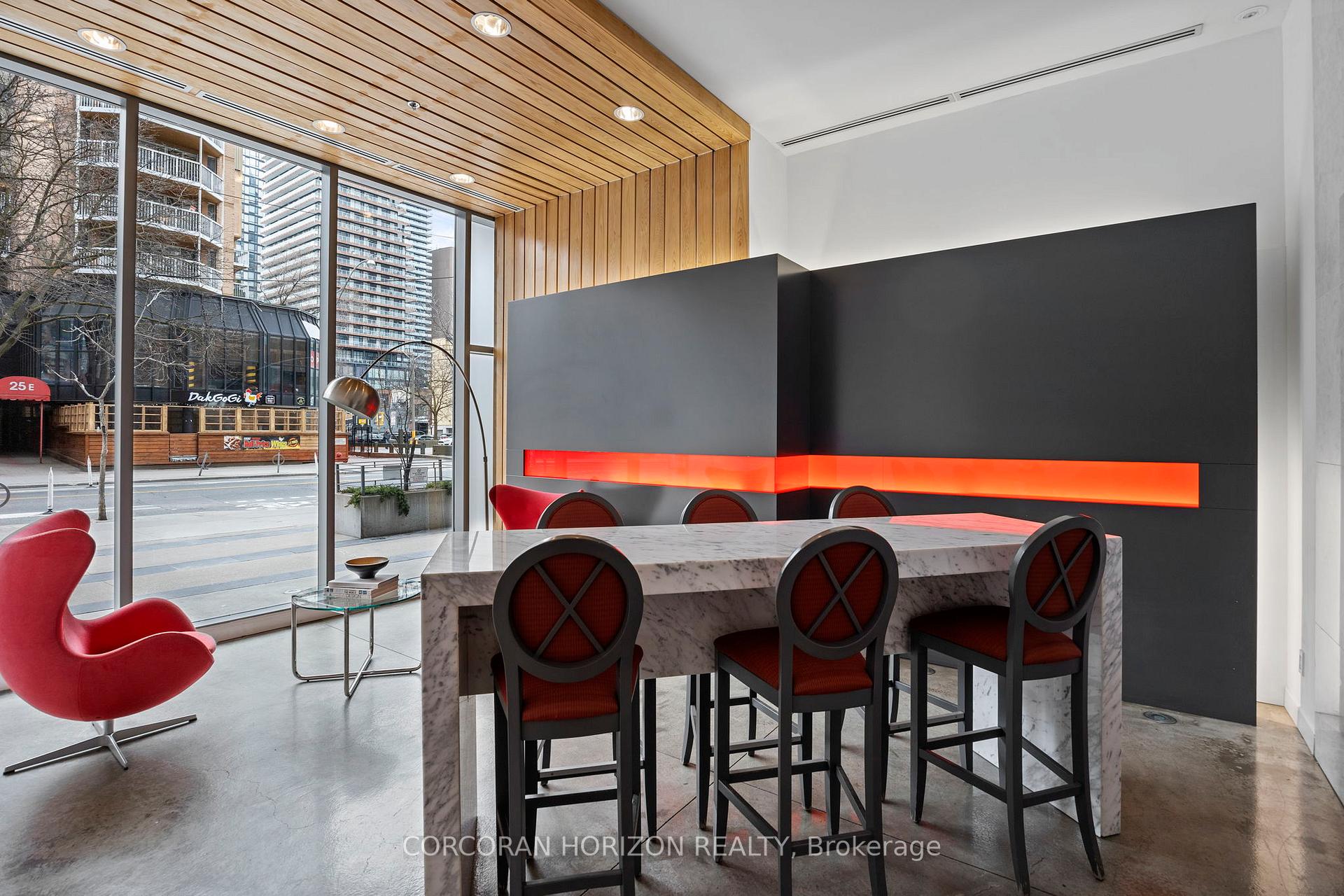 Photo 3 of Unit 507, 22 Wellesley Street E, Toronto, Church-Yonge Corridor — HOMEH