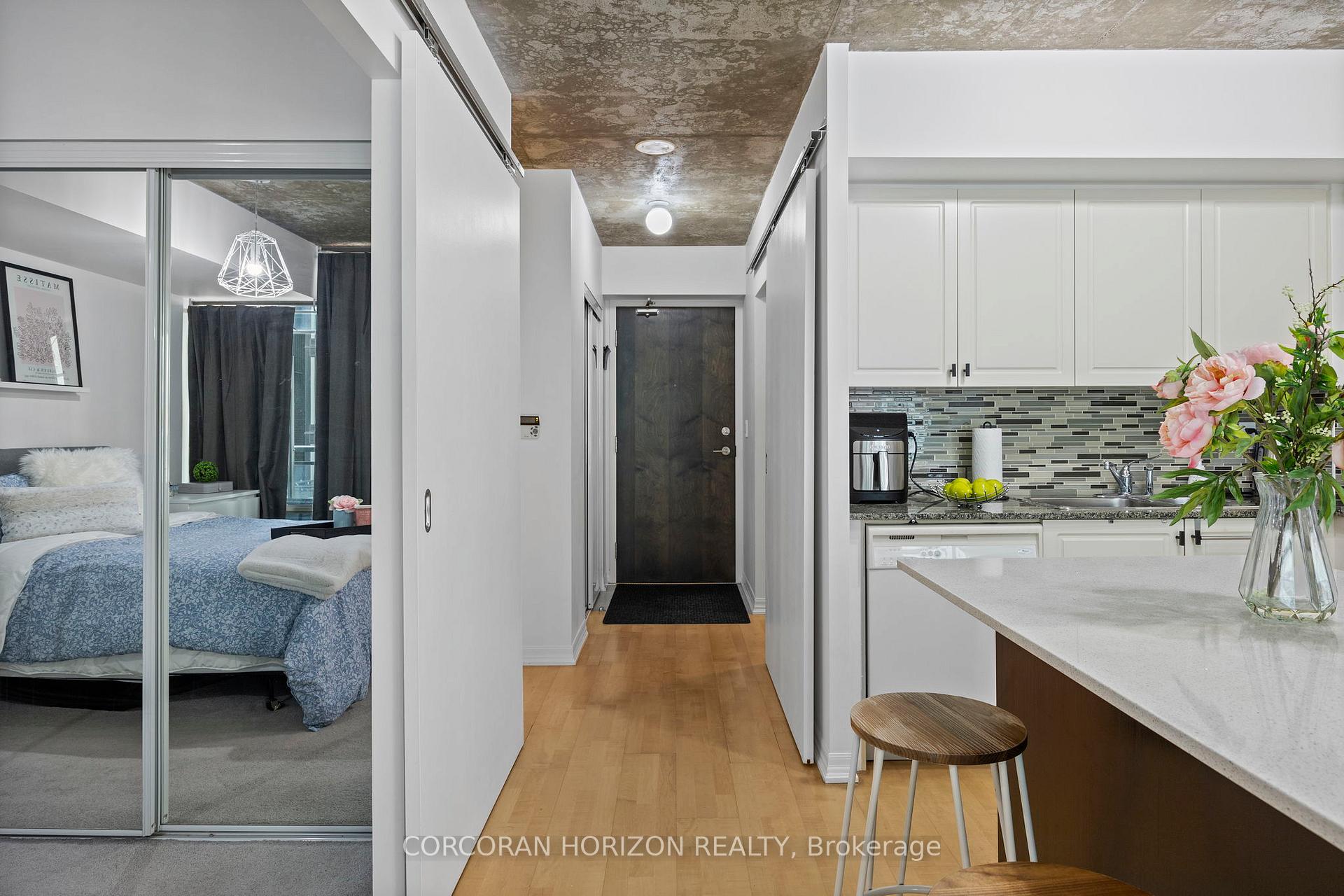 Photo 6 of Unit 507, 22 Wellesley Street E, Toronto, Church-Yonge Corridor — HOMEH