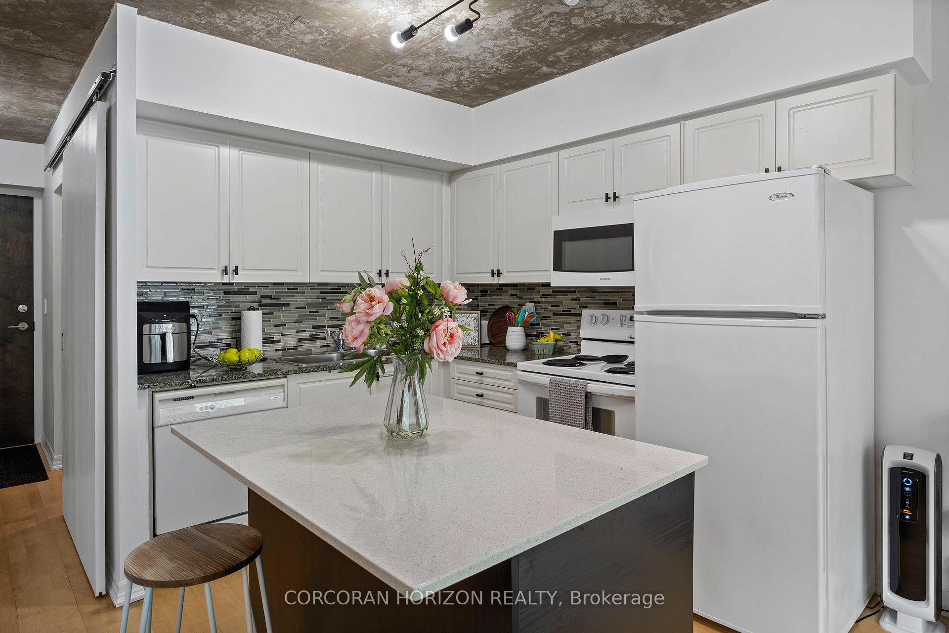 Photo 27 of Unit 507, 22 Wellesley Street E, Toronto, Church-Yonge Corridor — HOMEH