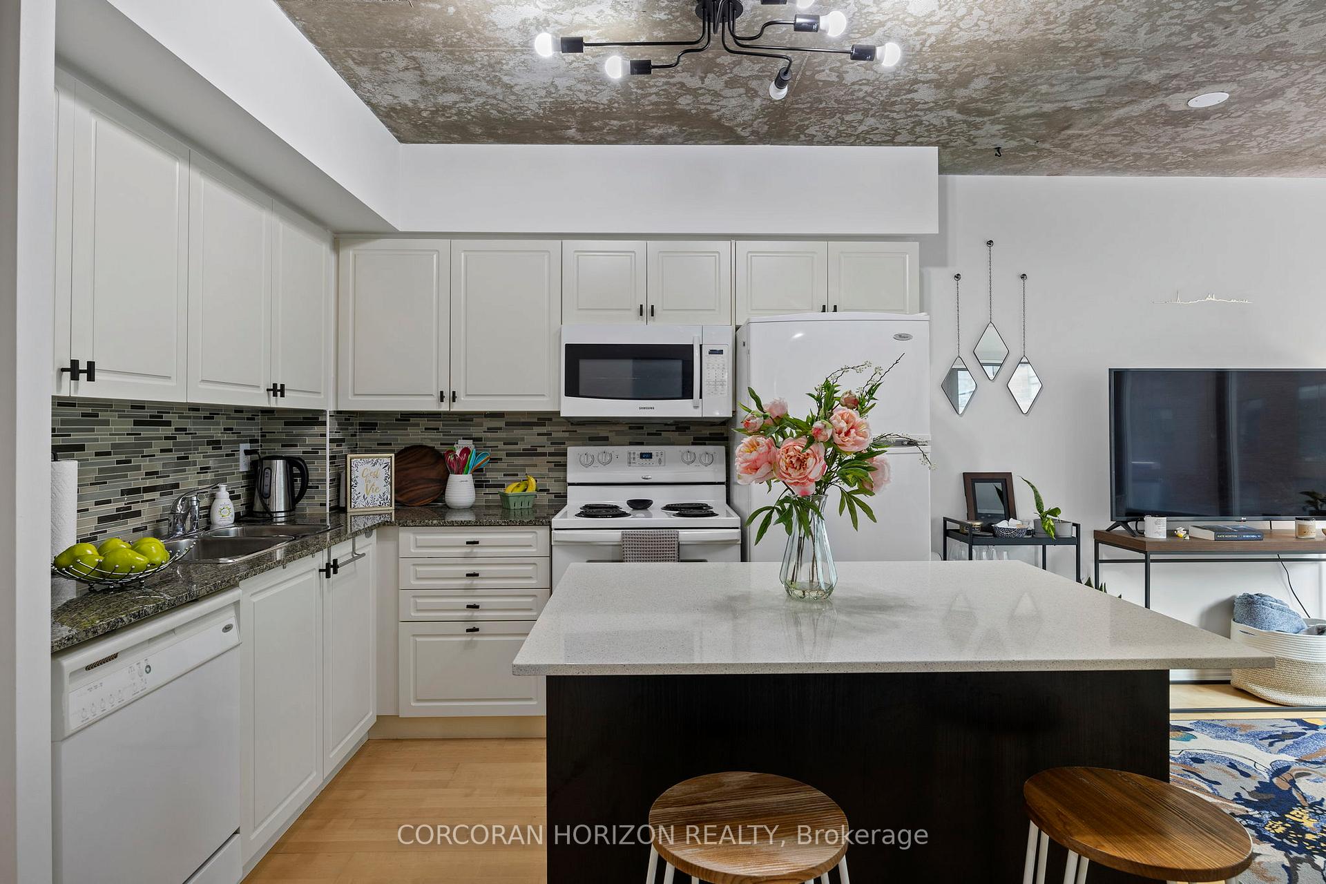 Photo 31 of Unit 507, 22 Wellesley Street E, Toronto, Church-Yonge Corridor — HOMEH