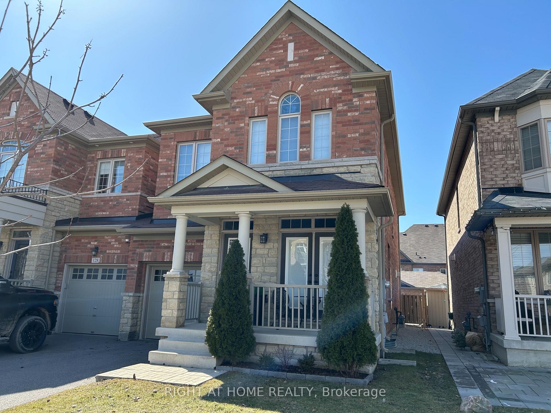 Photo 5 of 130 Pelee Avenue, Vaughan, Kleinburg — HOMEH