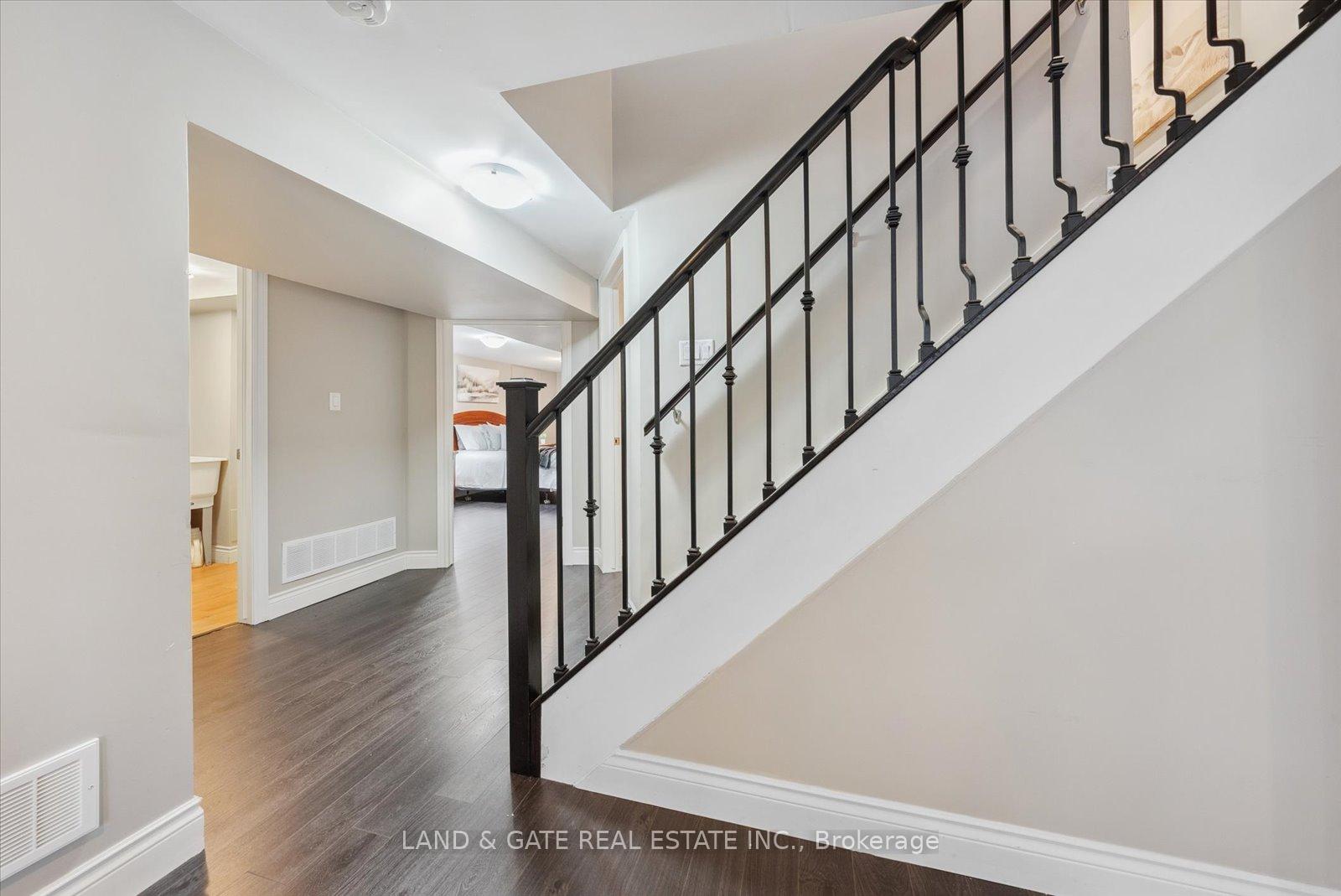Photo 16 of 1038 Exeter Street, Oshawa, Centennial — HOMEH