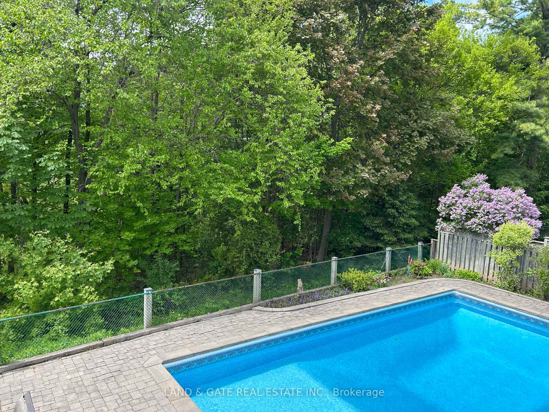 Photo 45 of 1038 Exeter Street, Oshawa, Centennial — HOMEH