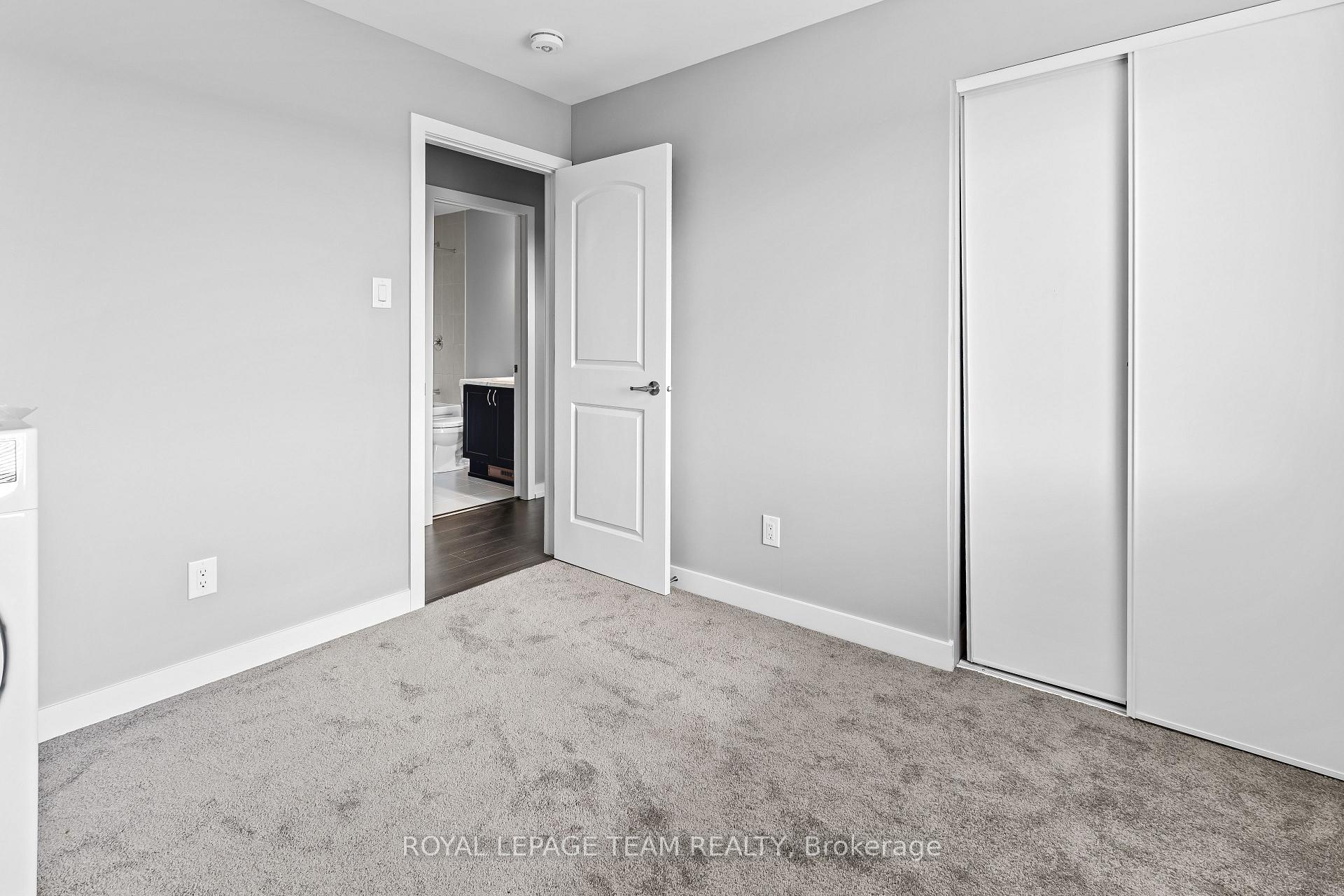 Photo 10 of 871 Decoeur Drive, Ottawa, Avalon West — HOMEH