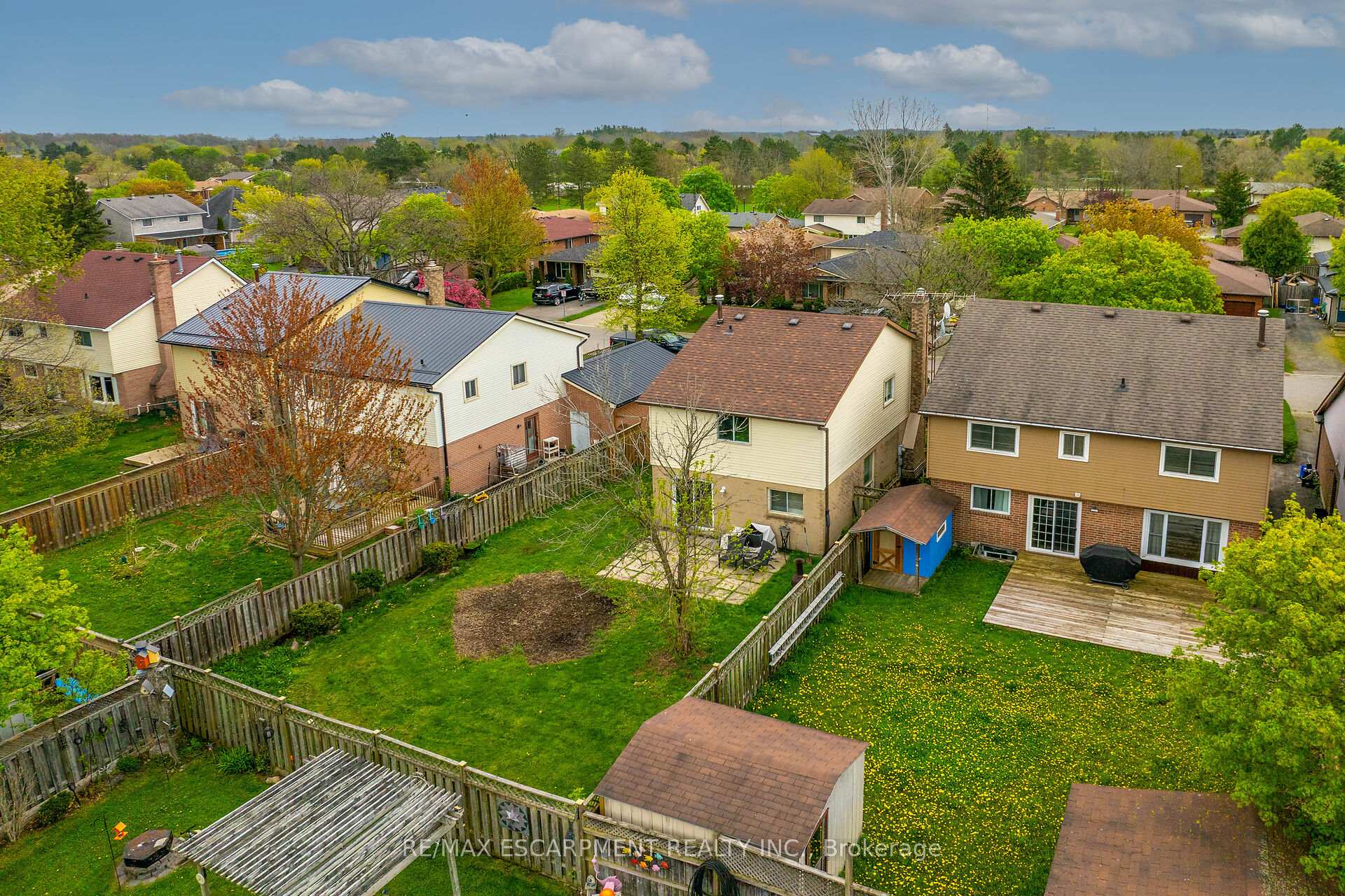Photo 36 of 43 Ravine Crescent, Haldimand — HOMEH
