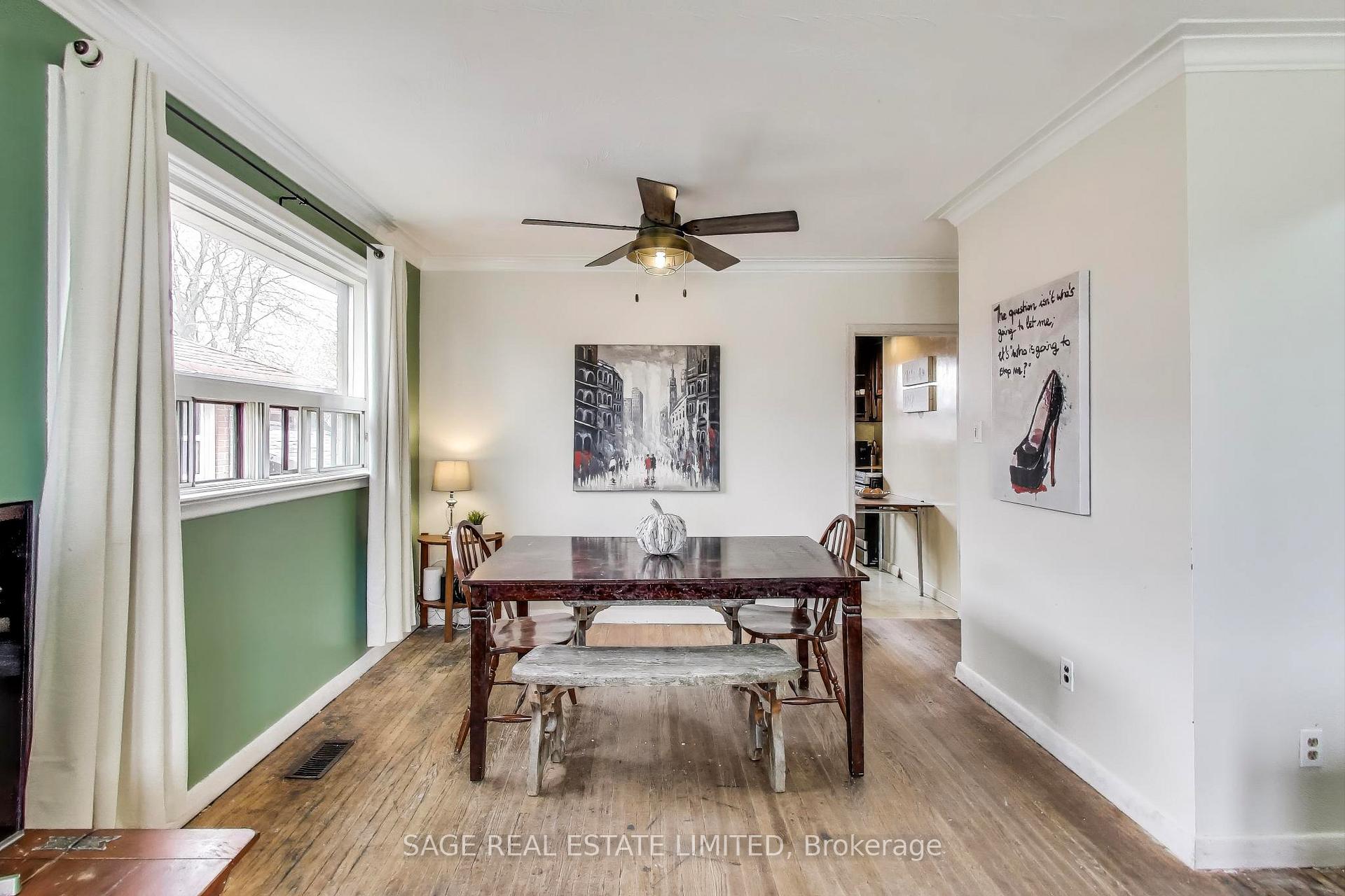 Photo 3 of 4 Sophia Drive, Scarborough, Woburn — HOMEH